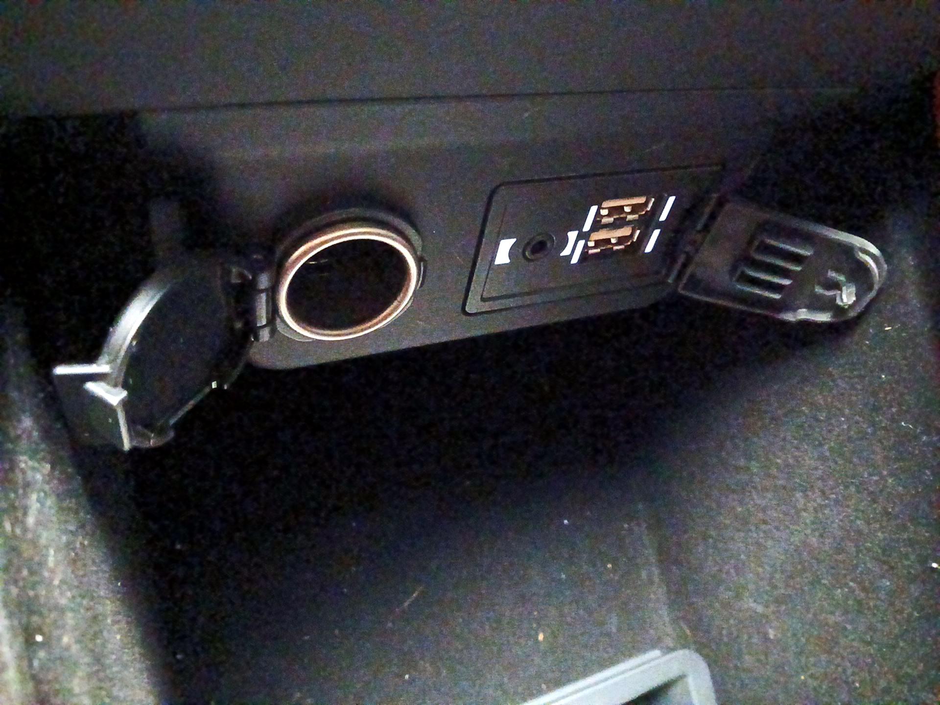 Thumbnail: 2018 Lexus LS - 19