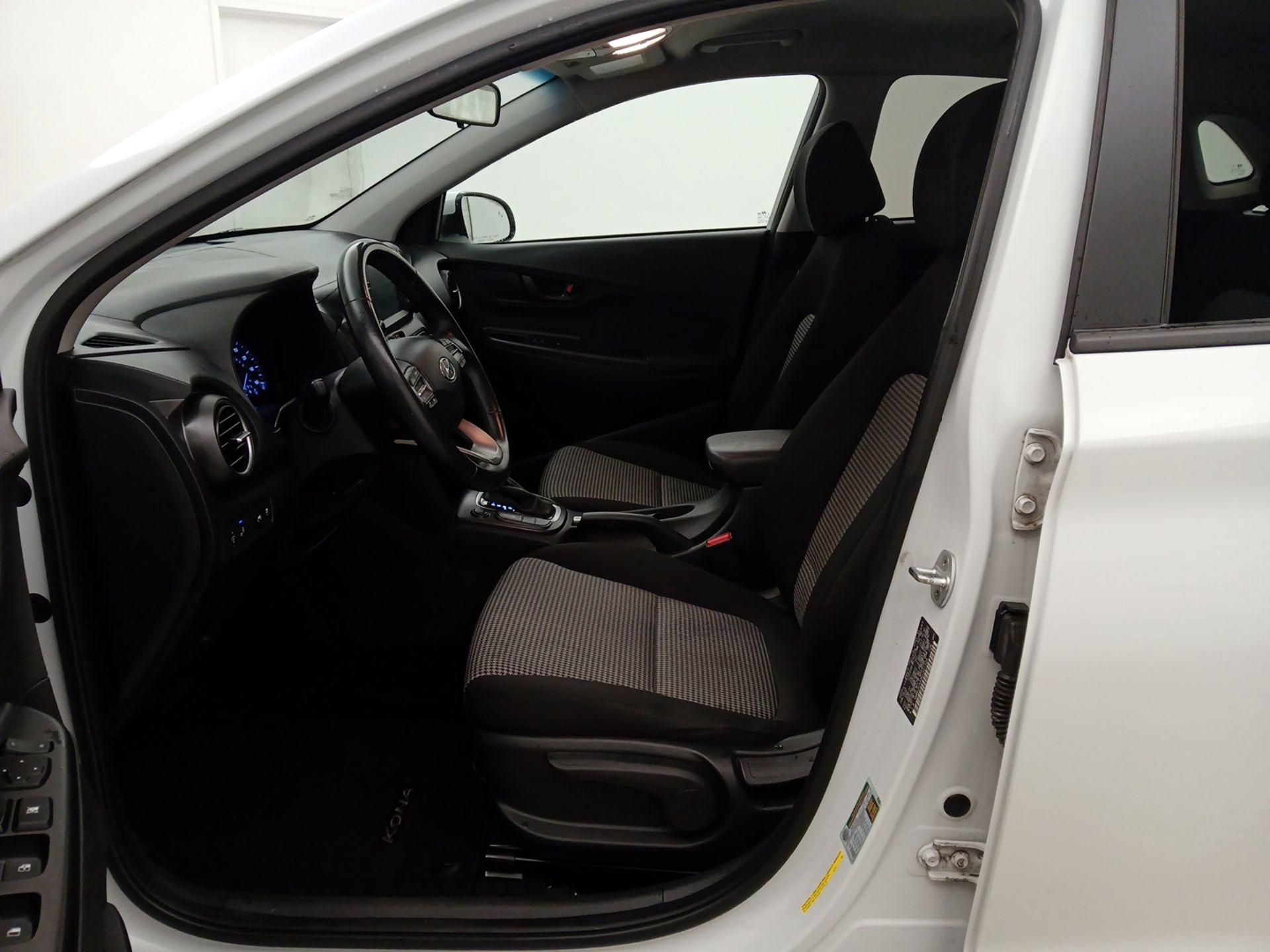 Thumbnail: 2019 Hyundai Kona - 11