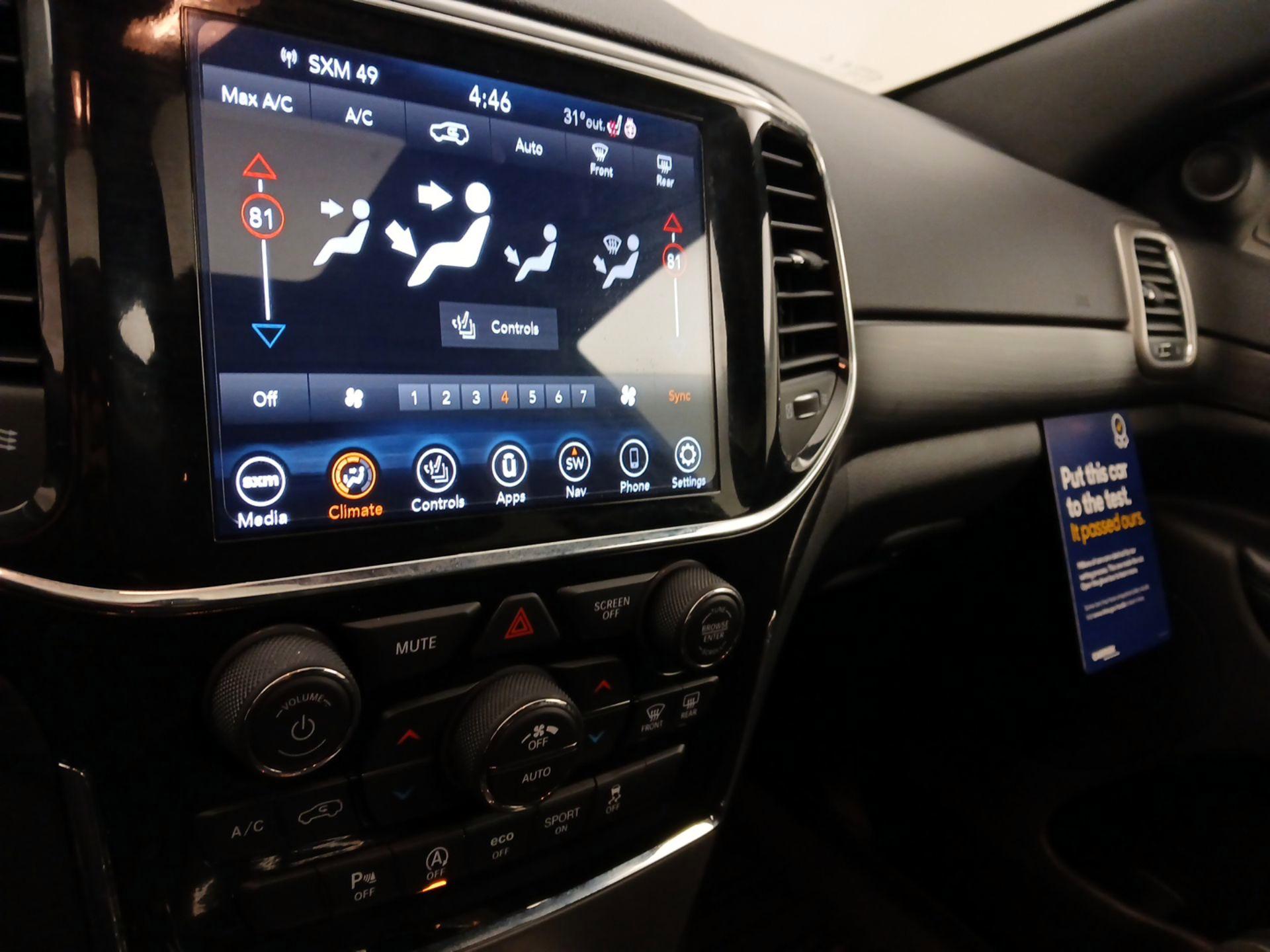 Thumbnail: 2021 Jeep Grand Cherokee - 17