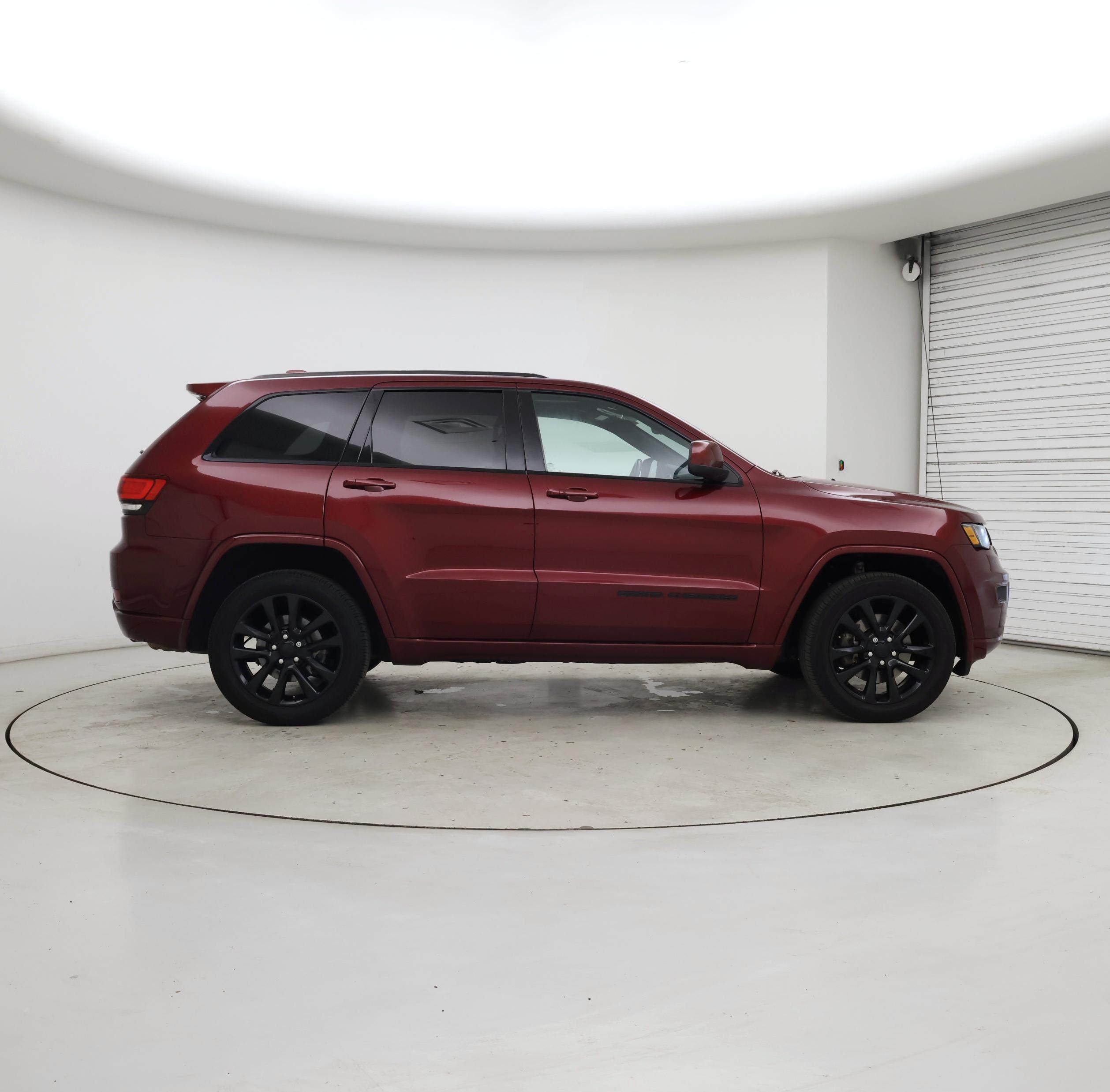 Thumbnail: 2021 Jeep Grand Cherokee - 7