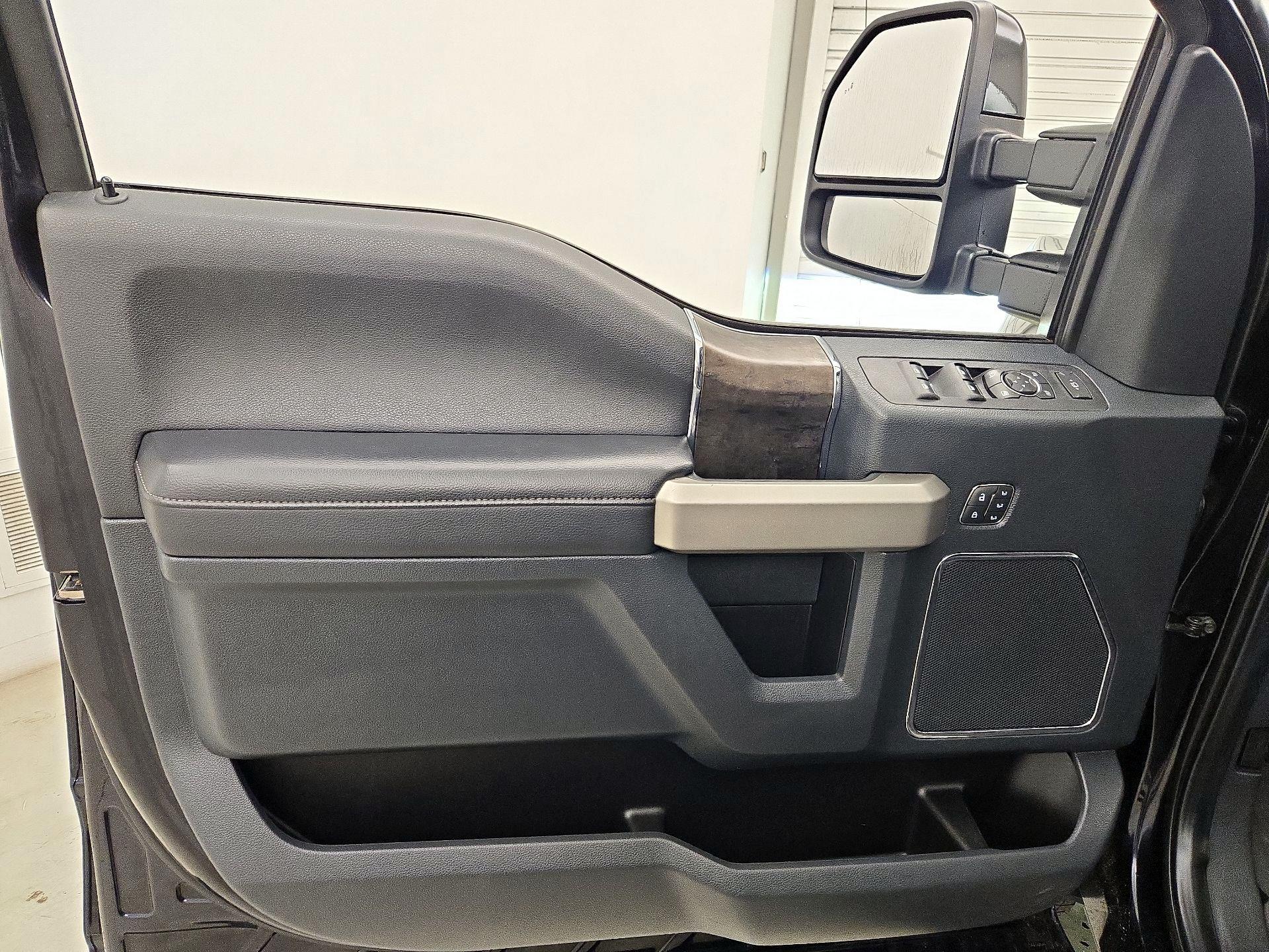 Thumbnail: 2022 Ford F-250 - 12