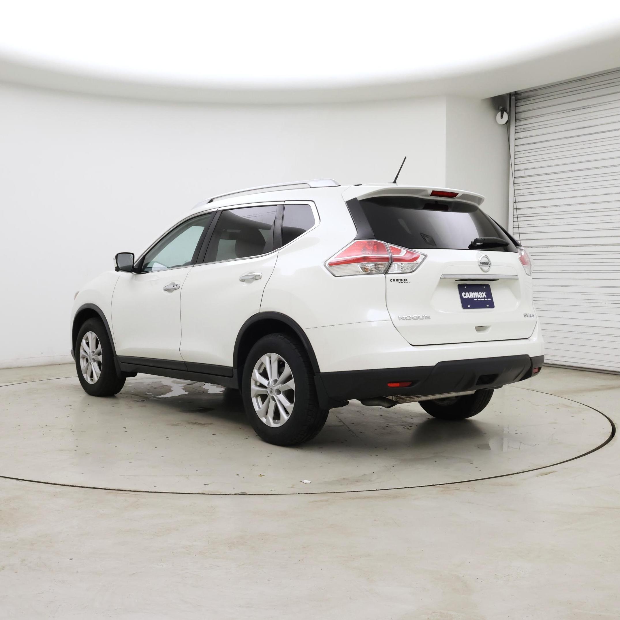 Thumbnail: 2016 Nissan Rogue - 2