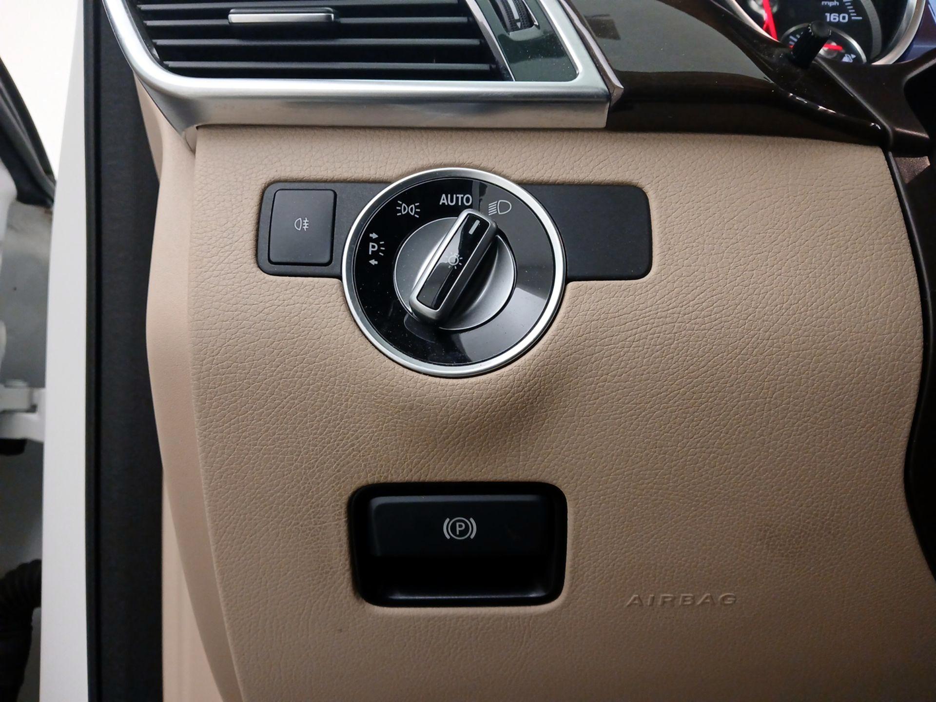 Thumbnail: 2018 Mercedes-Benz GLE - 13