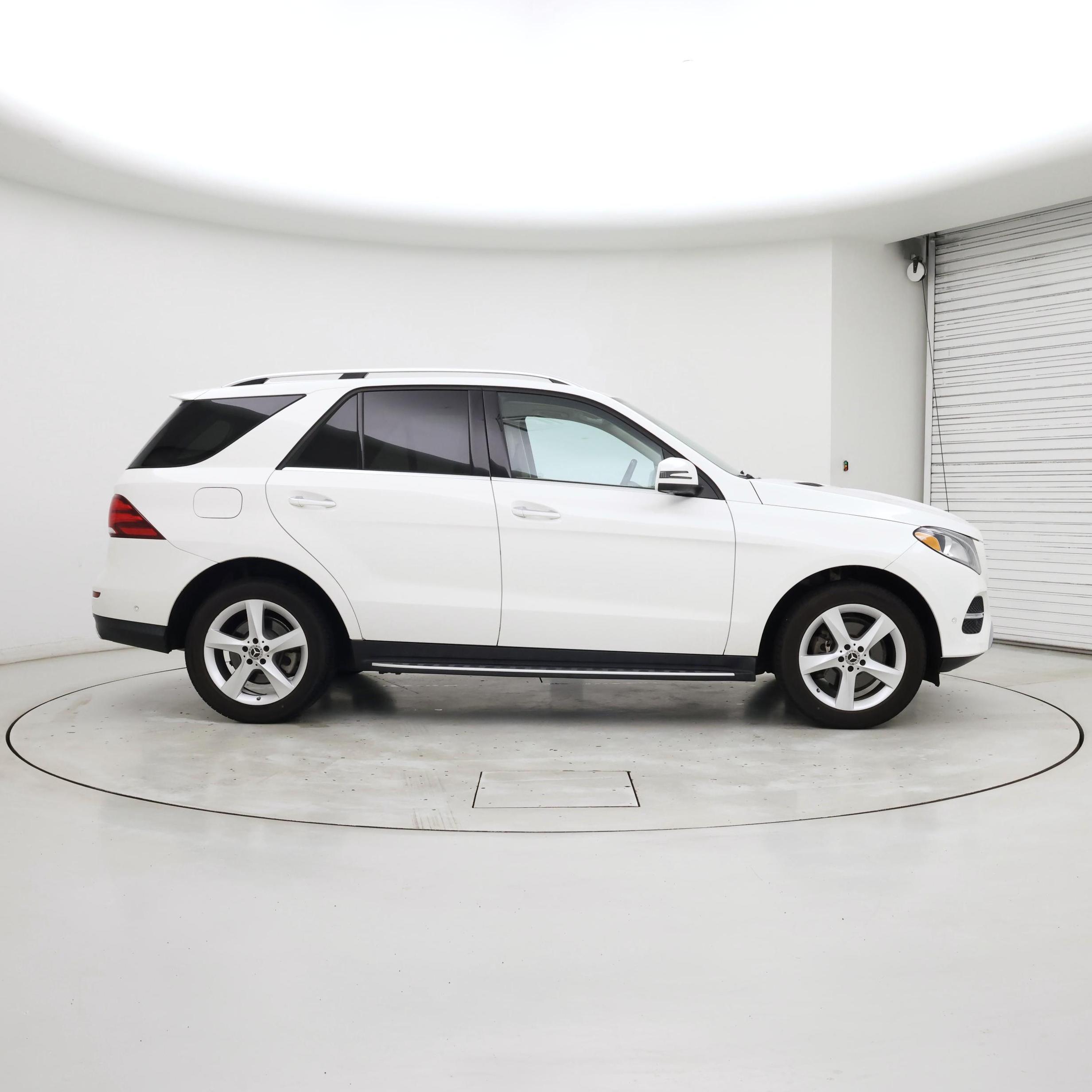 Thumbnail: 2018 Mercedes-Benz GLE - 7