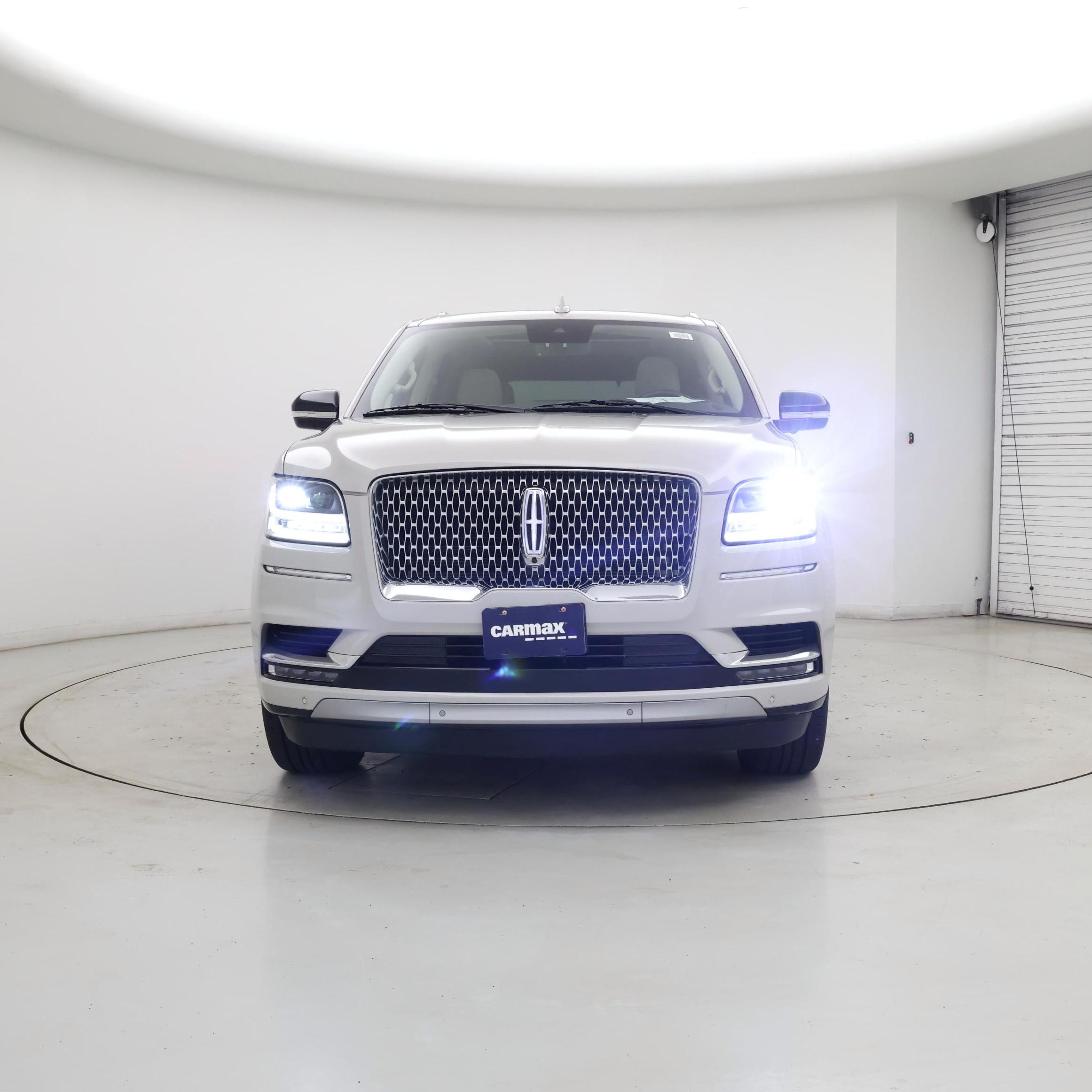 Thumbnail: 2021 Lincoln Navigator - 5