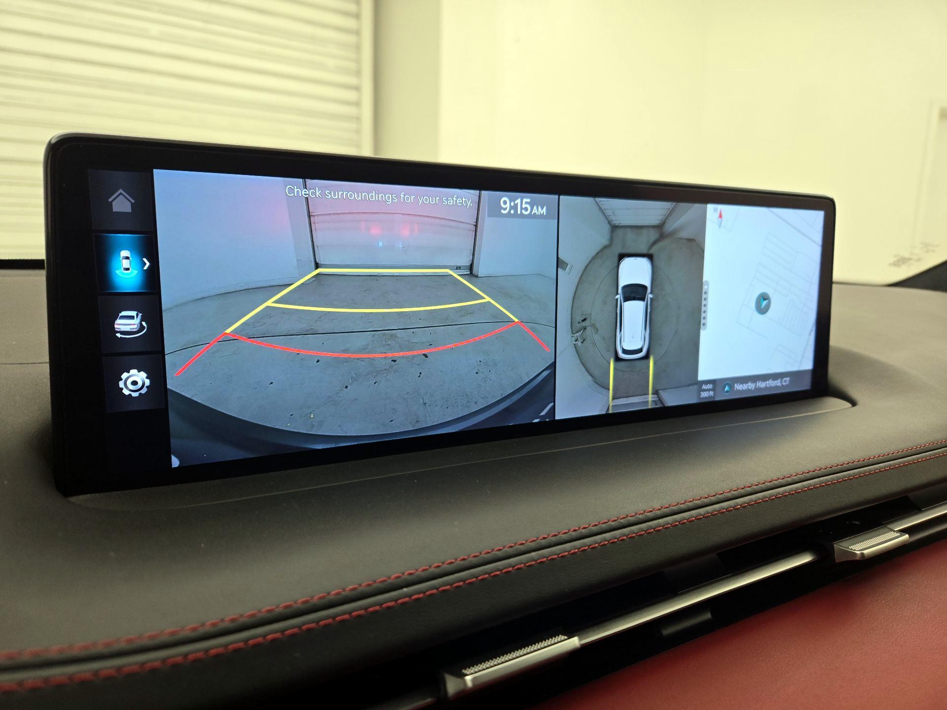 Thumbnail: 2022 Genesis GV70 - 15