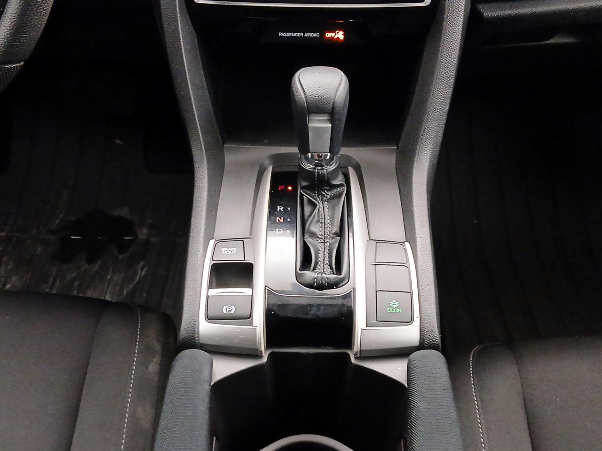 Thumbnail: 2018 Honda Civic - 16