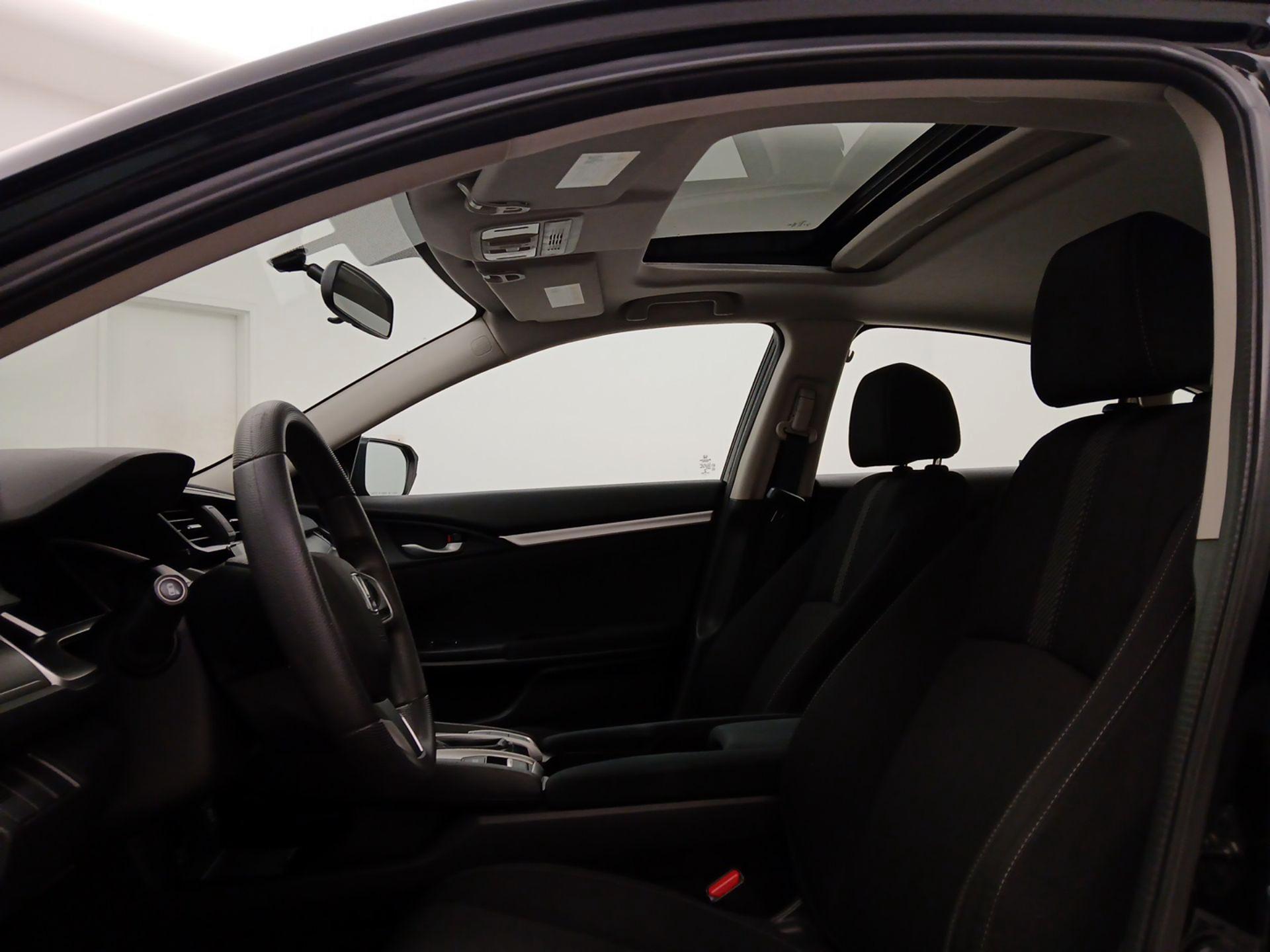 Thumbnail: 2018 Honda Civic - 18