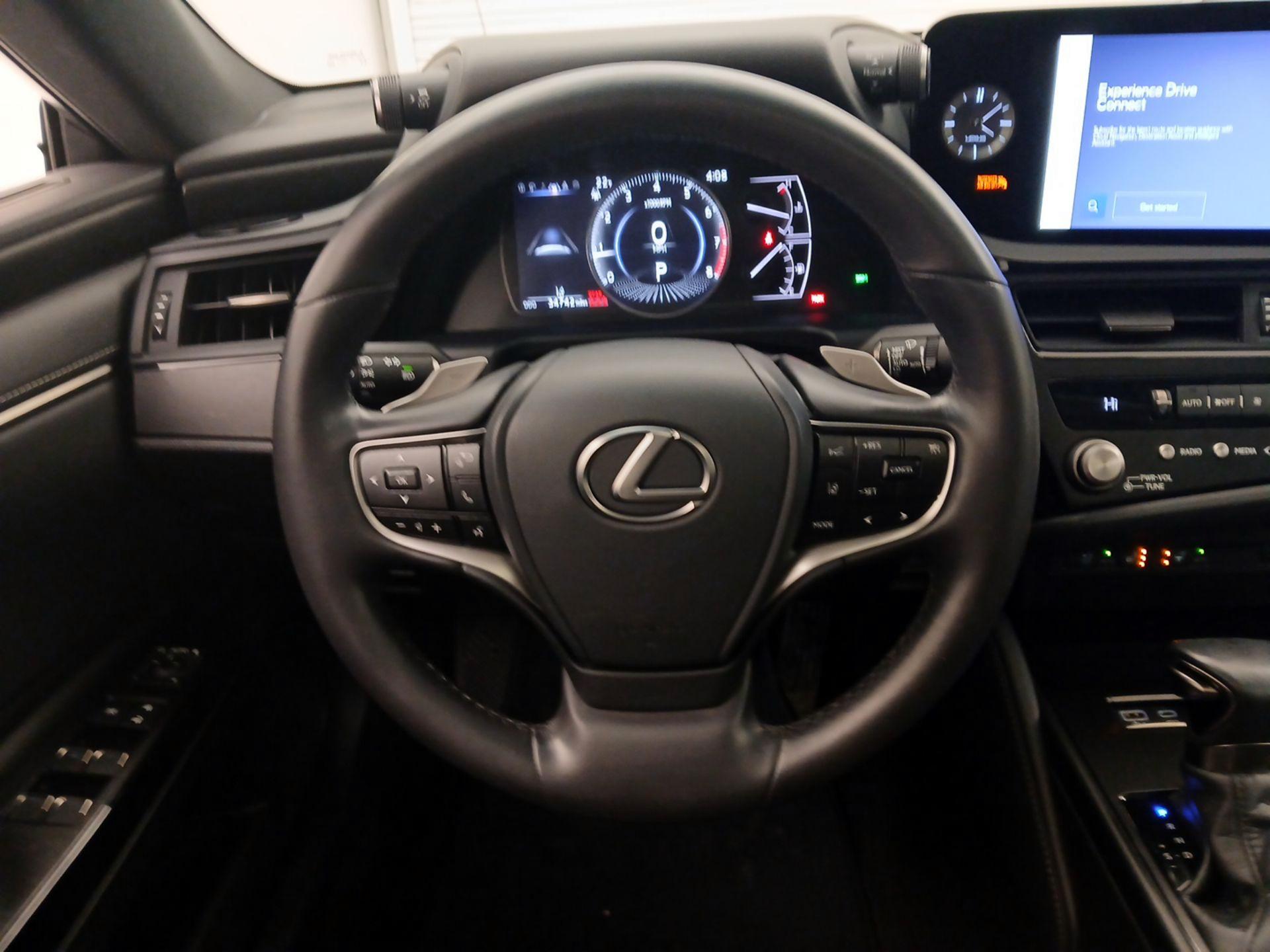 Thumbnail: 2023 Lexus ES - 10