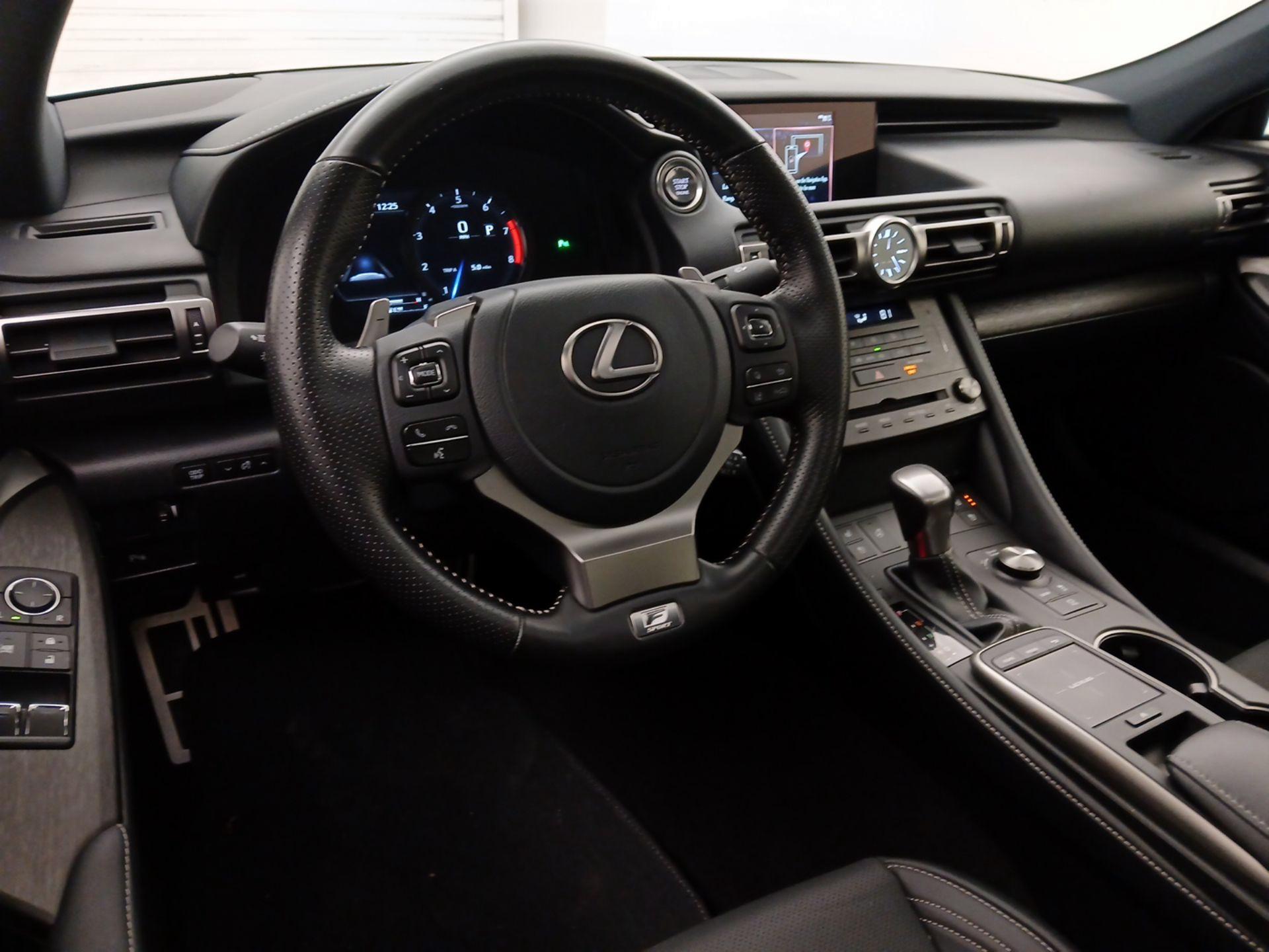 Thumbnail: 2021 Lexus RC - 9