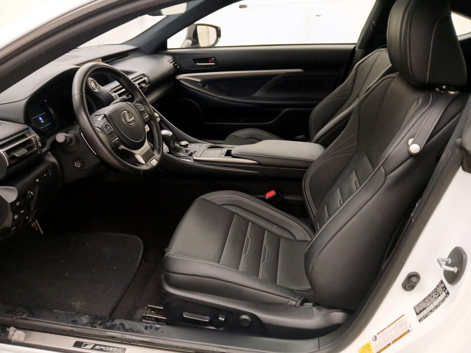 Thumbnail: 2021 Lexus RC - 11