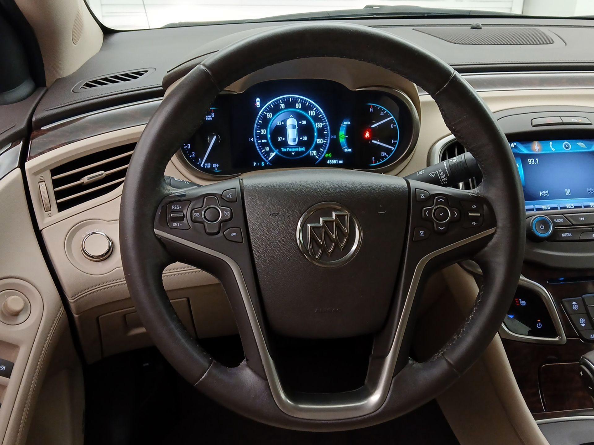 Thumbnail: 2015 Buick LaCrosse - 10