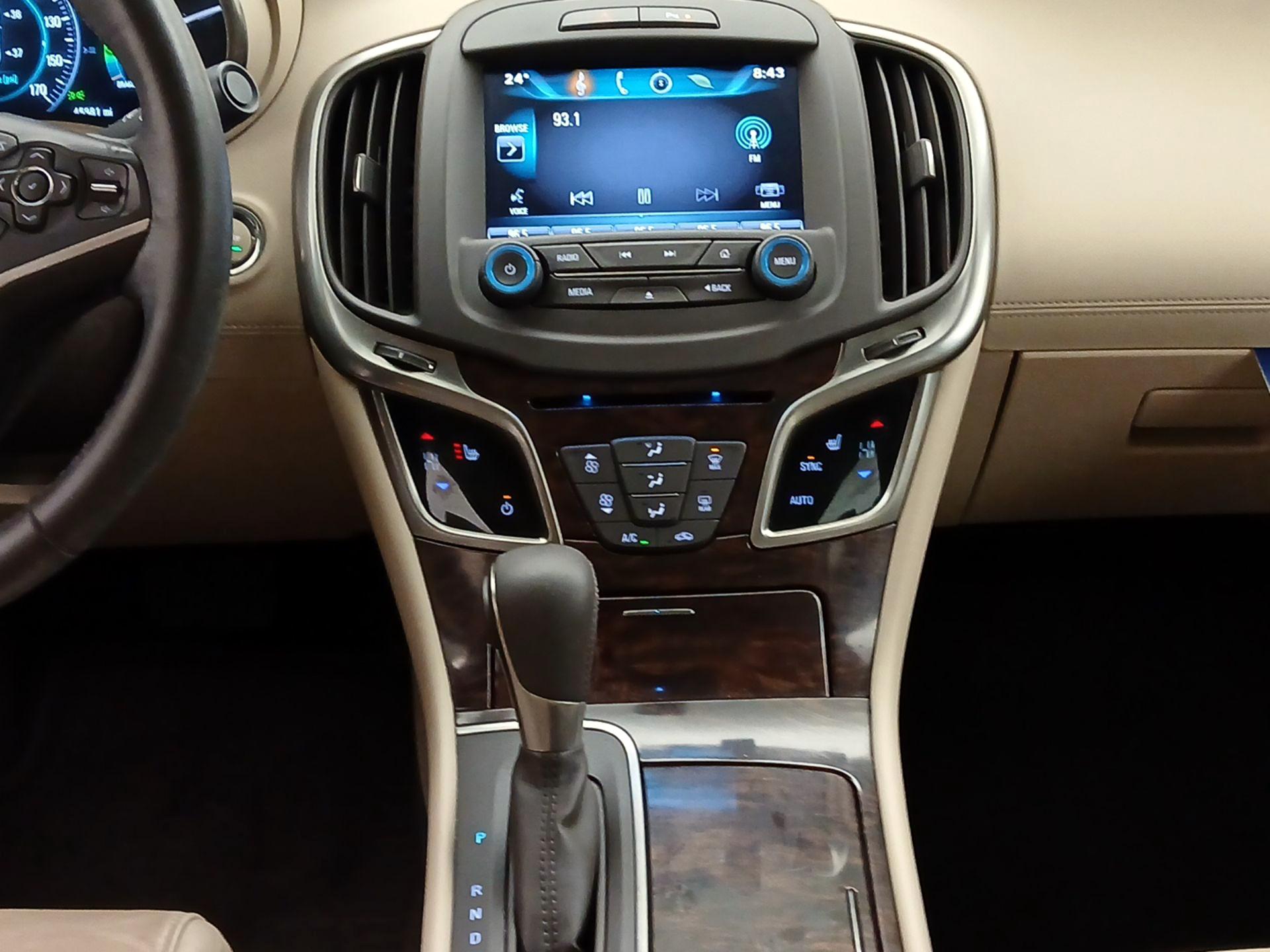 Thumbnail: 2015 Buick LaCrosse - 17
