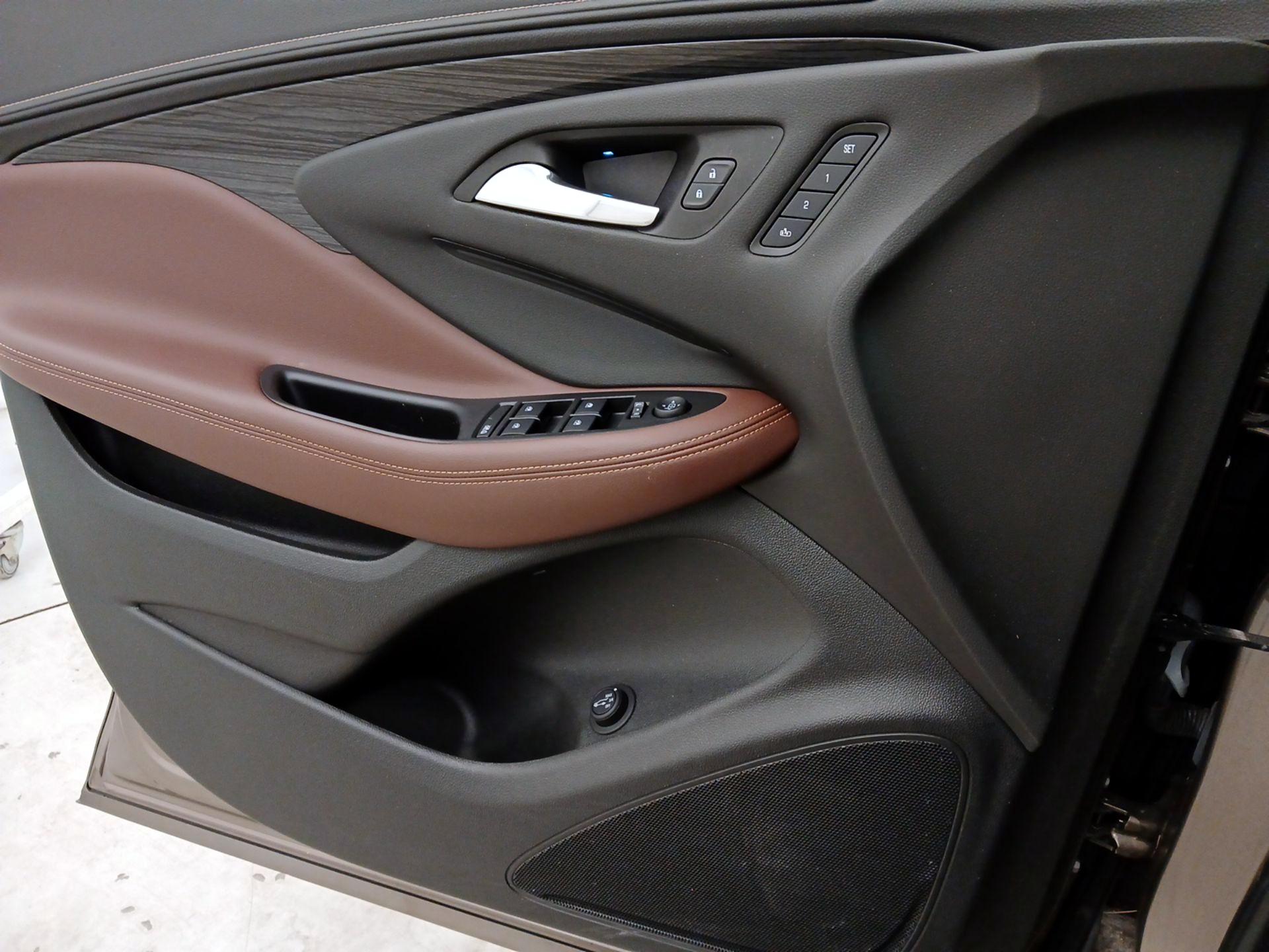 Thumbnail: 2017 Buick Envision - 12