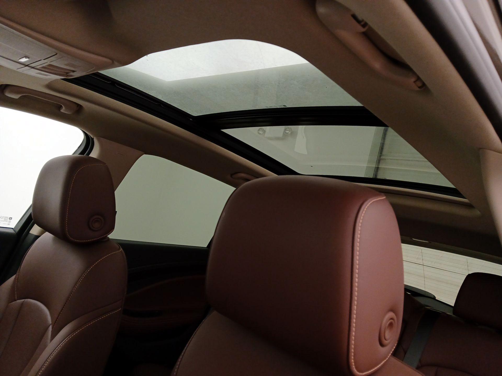 Thumbnail: 2017 Buick Envision - 19