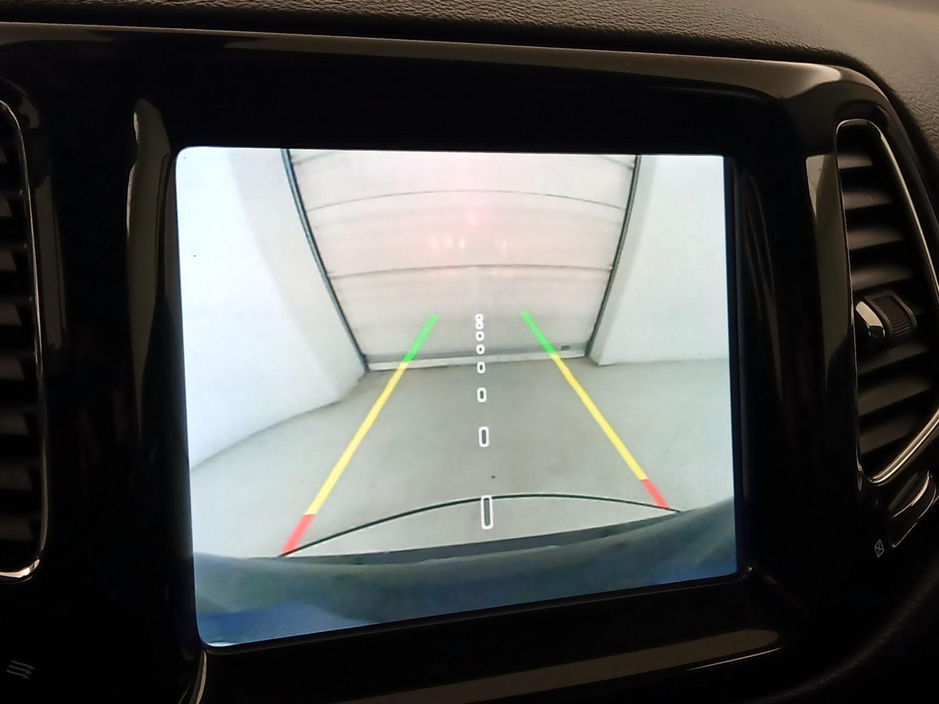 Thumbnail: 2019 Jeep Compass - 14