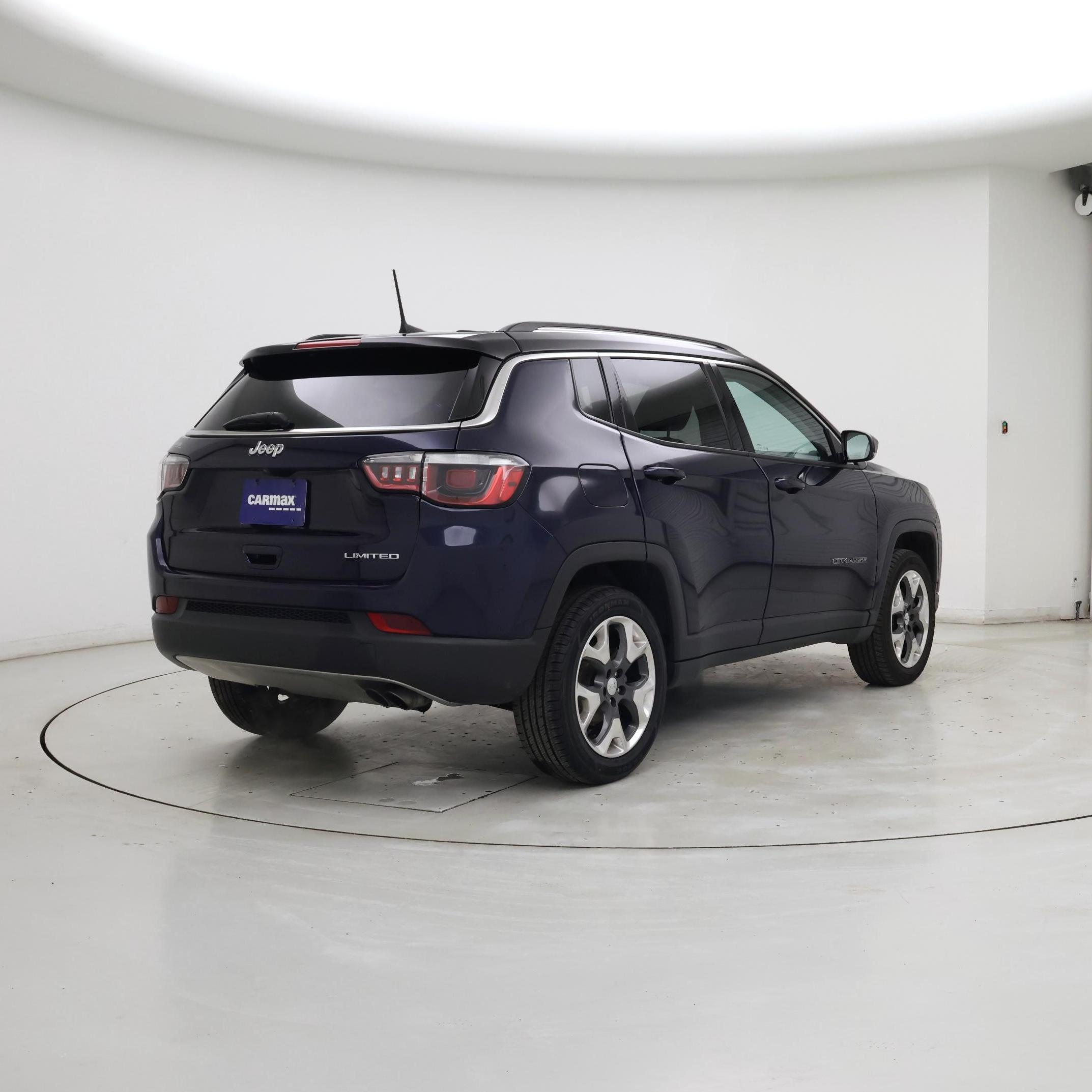 Thumbnail: 2019 Jeep Compass - 8