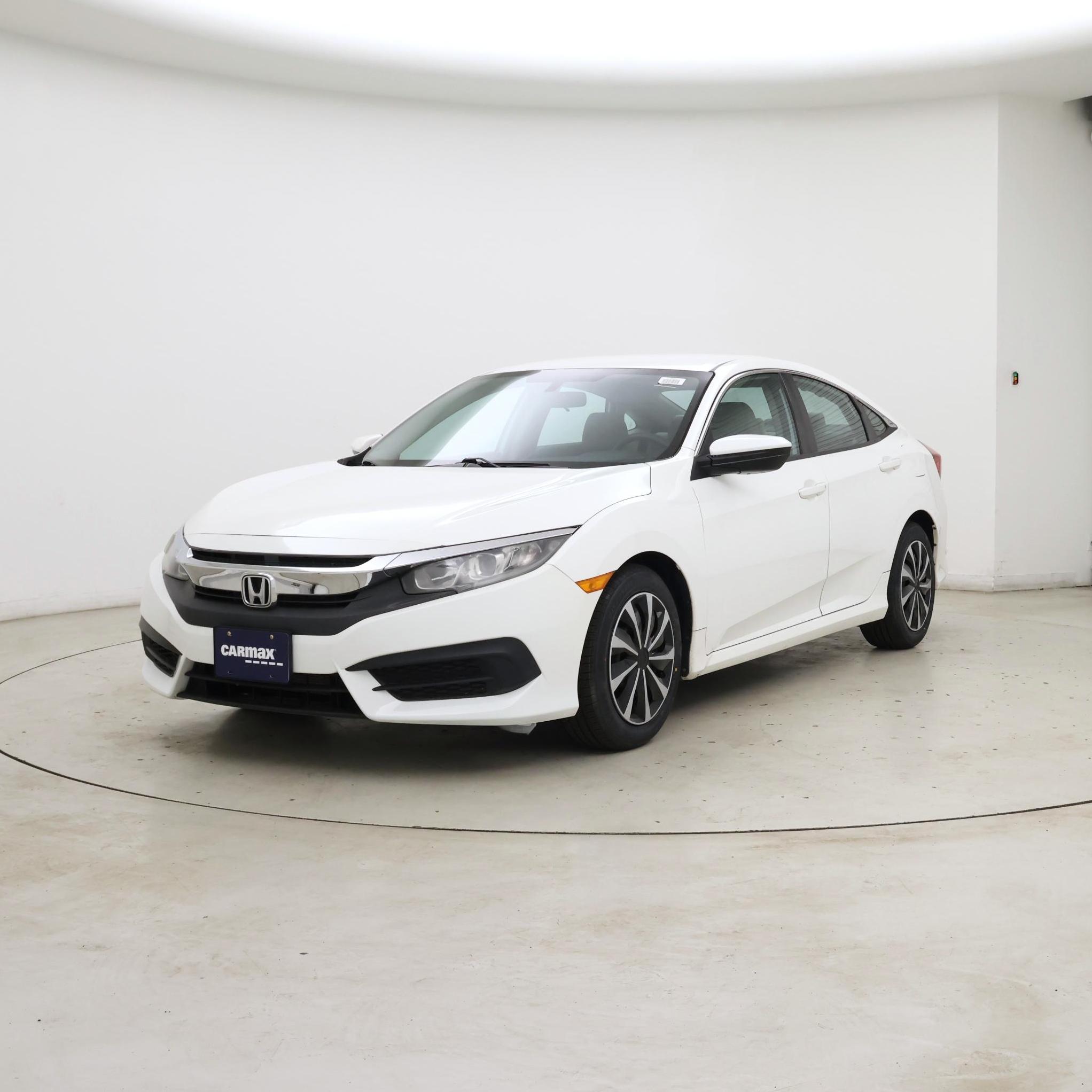 Thumbnail: 2016 Honda Civic - 4