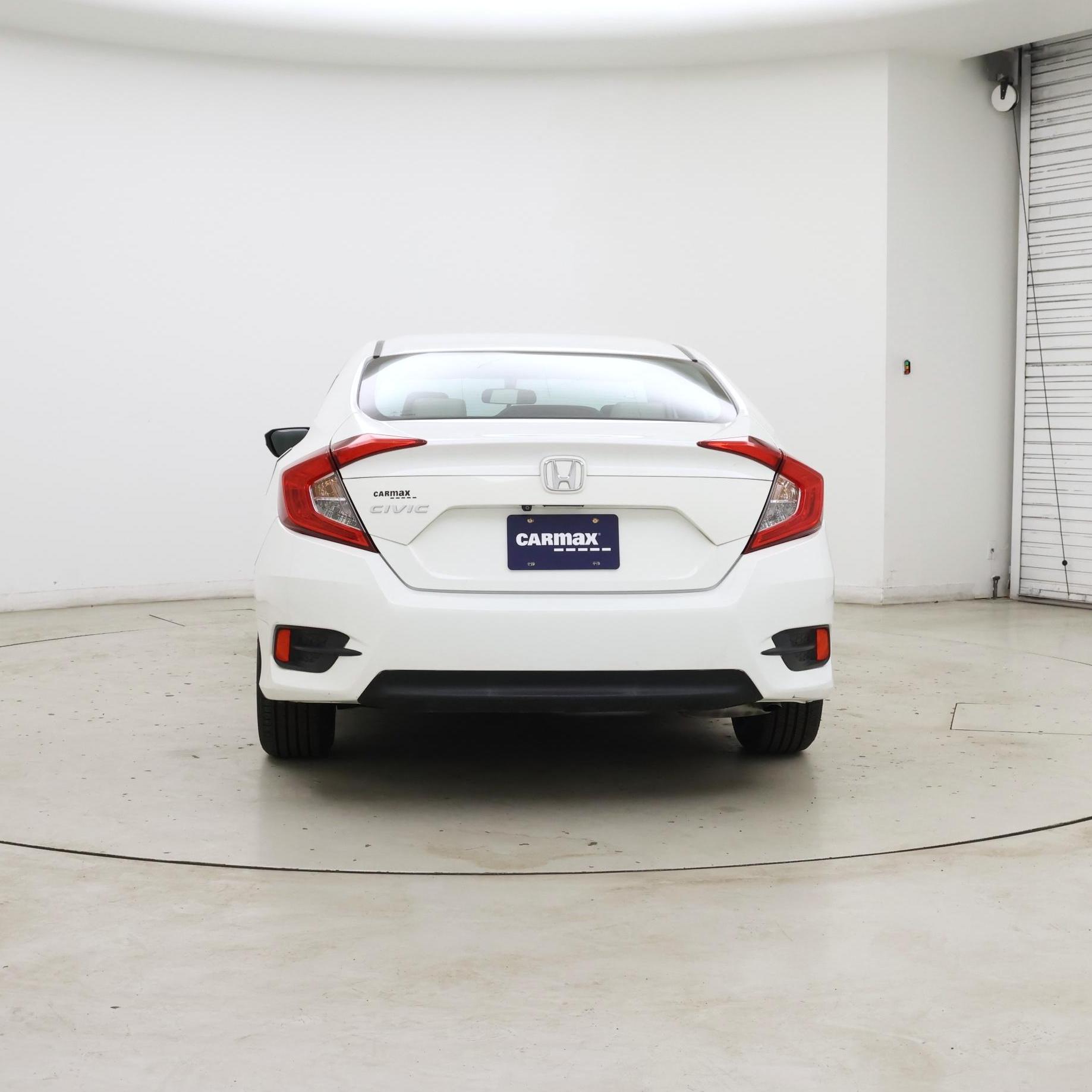 Thumbnail: 2016 Honda Civic - 6