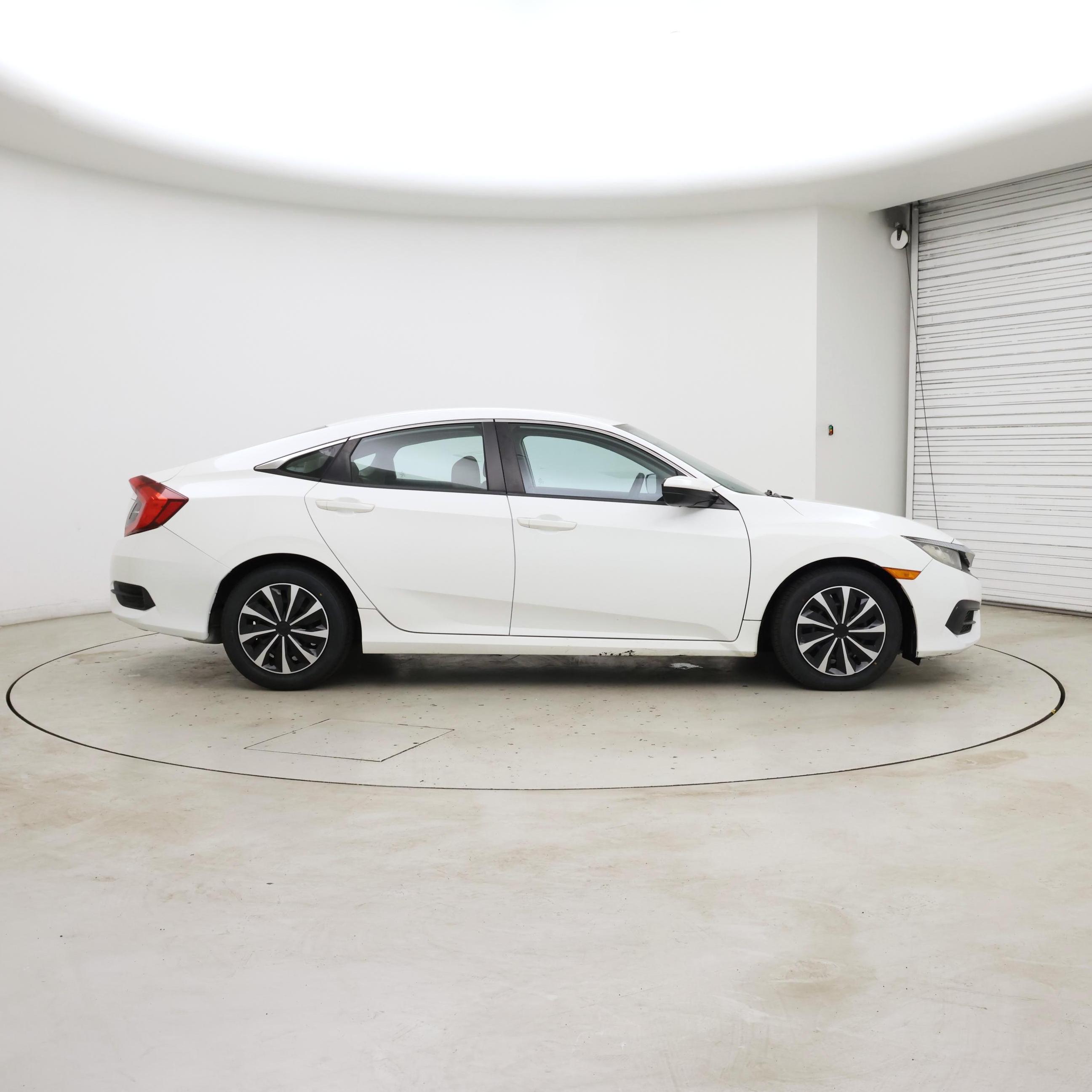 Thumbnail: 2016 Honda Civic - 7