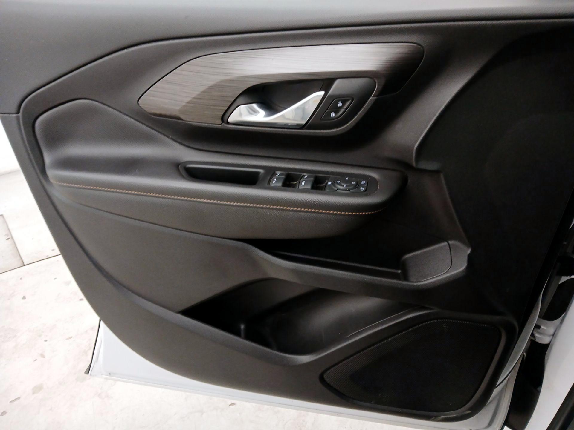 Thumbnail: 2019 GMC Terrain - 12