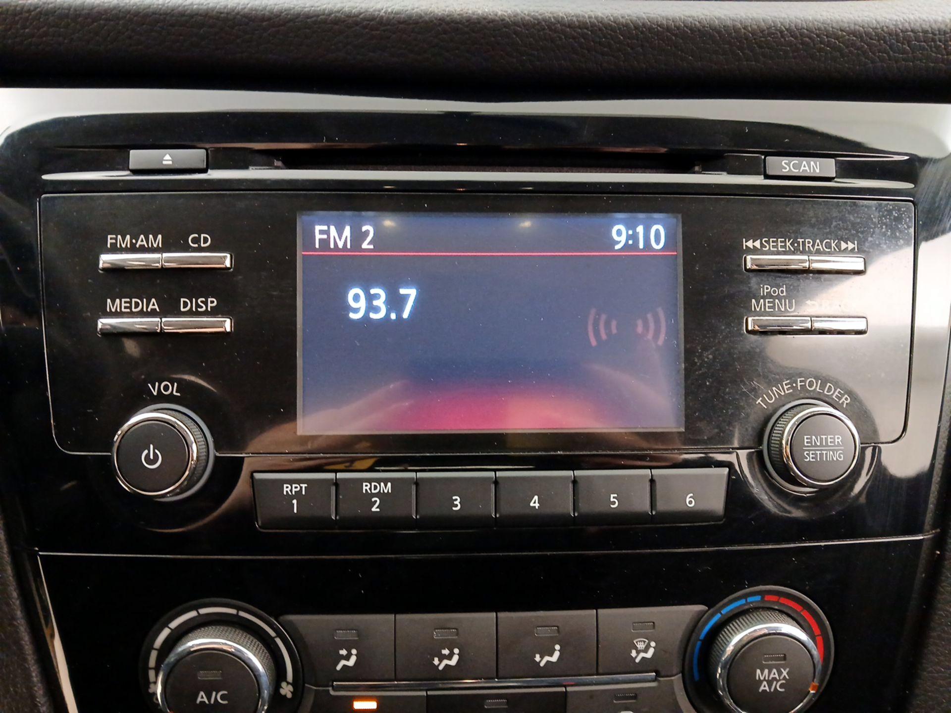 Thumbnail: 2014 Nissan Rogue - 15