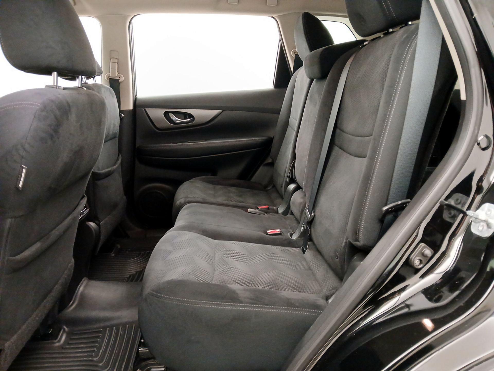 Thumbnail: 2014 Nissan Rogue - 19