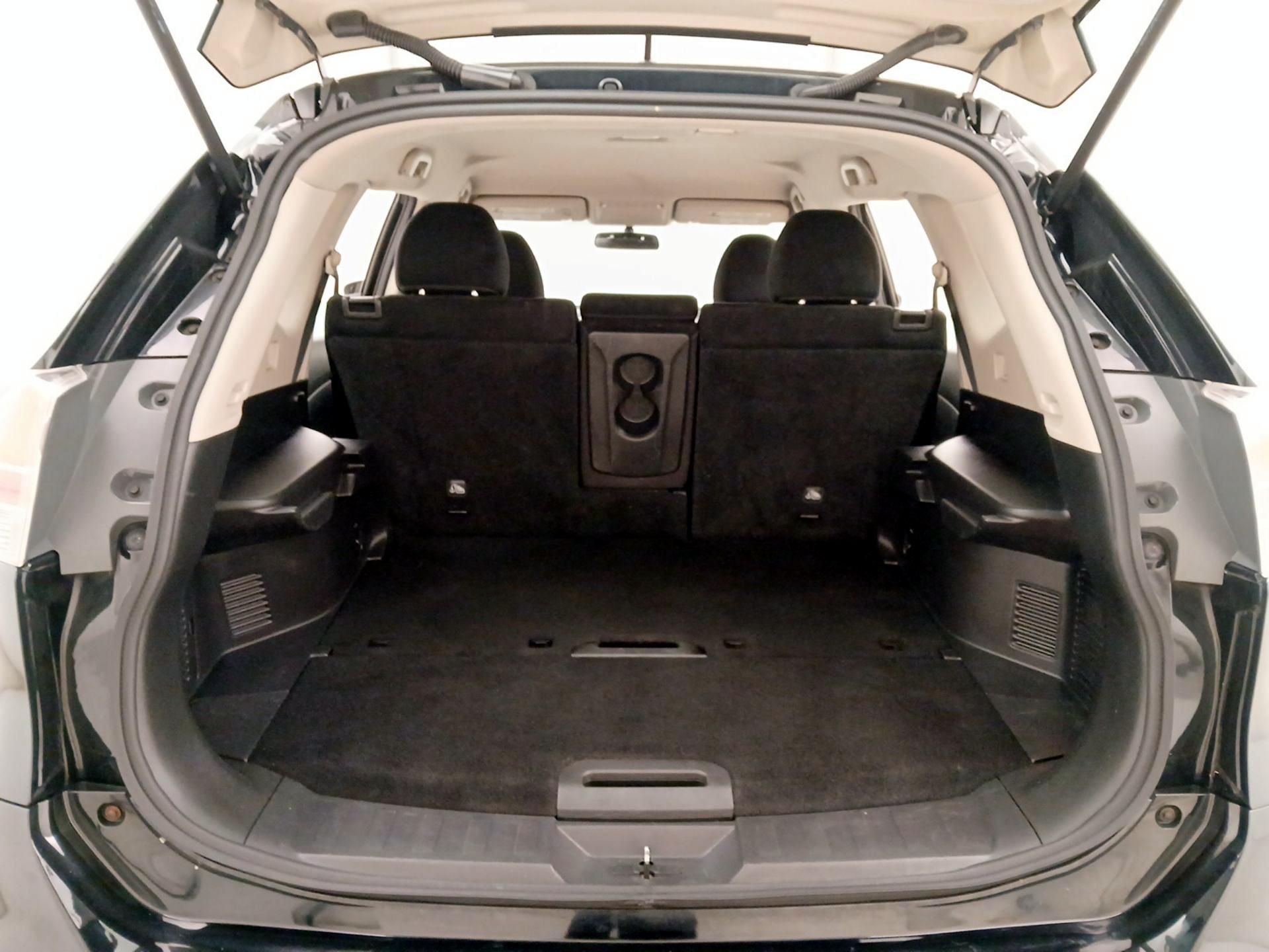 Thumbnail: 2014 Nissan Rogue - 20