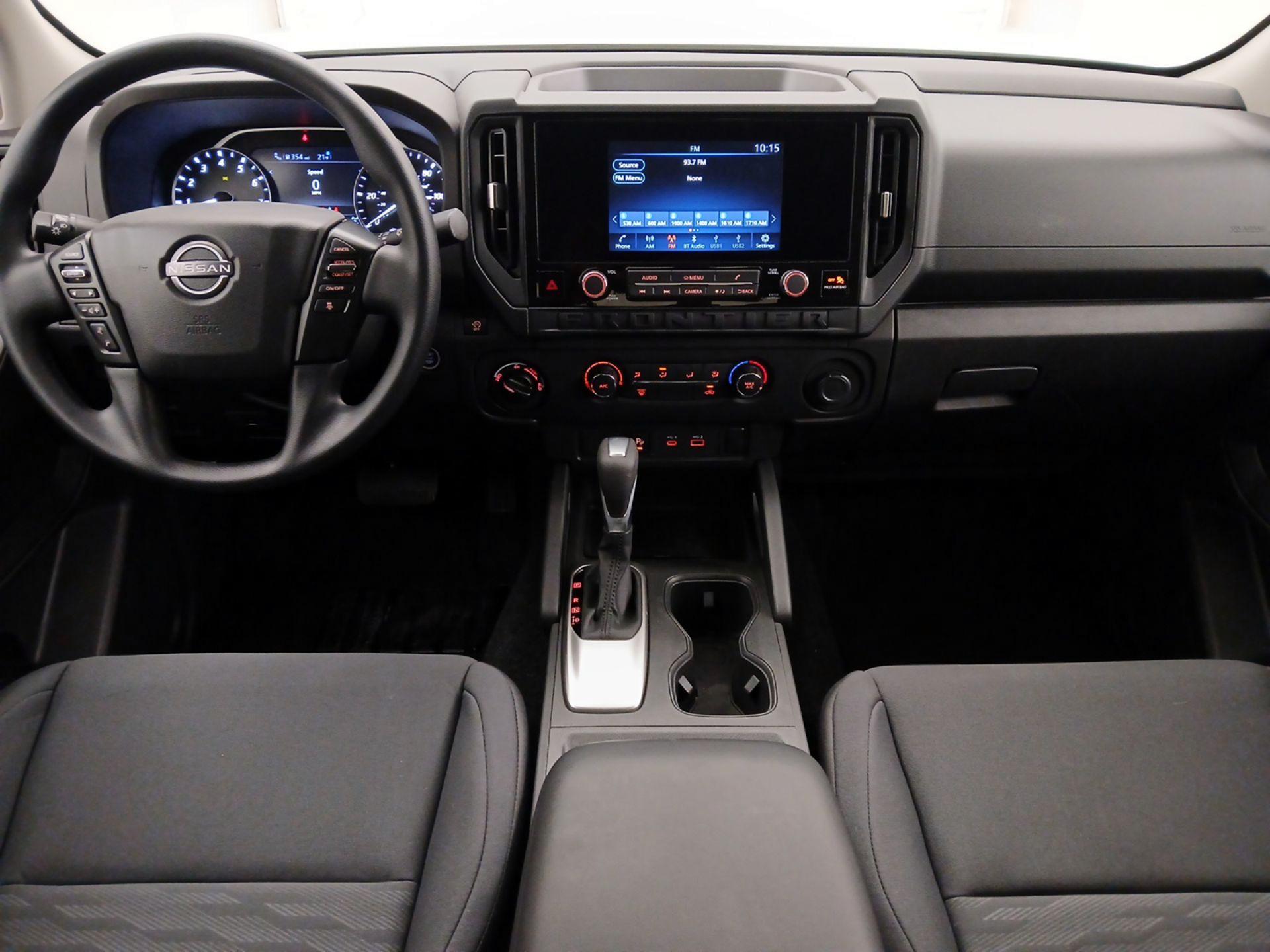 Thumbnail: 2025 Nissan Frontier - 9