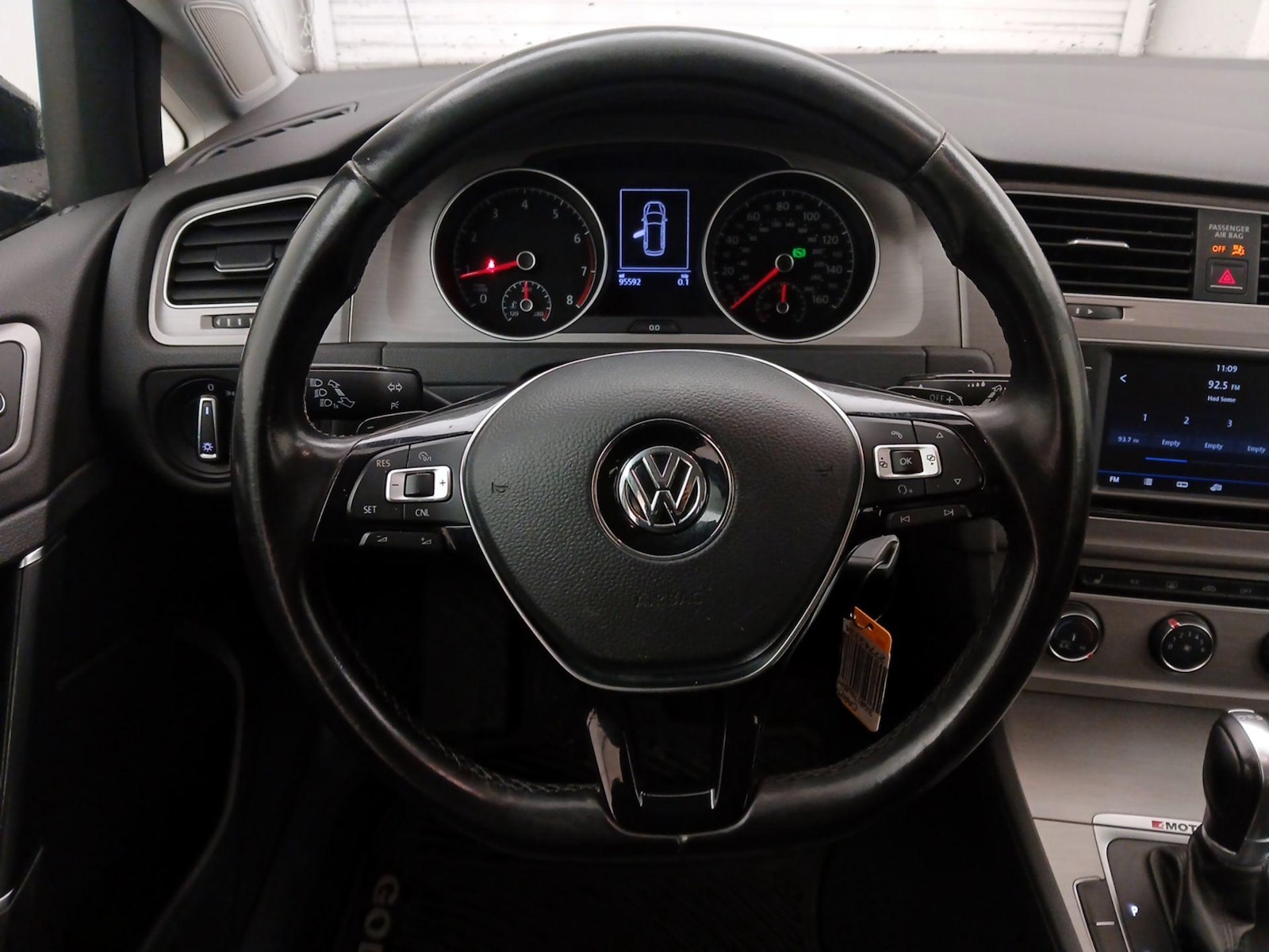 2017 Volkswagen Golf SportWagen S - Photo 11