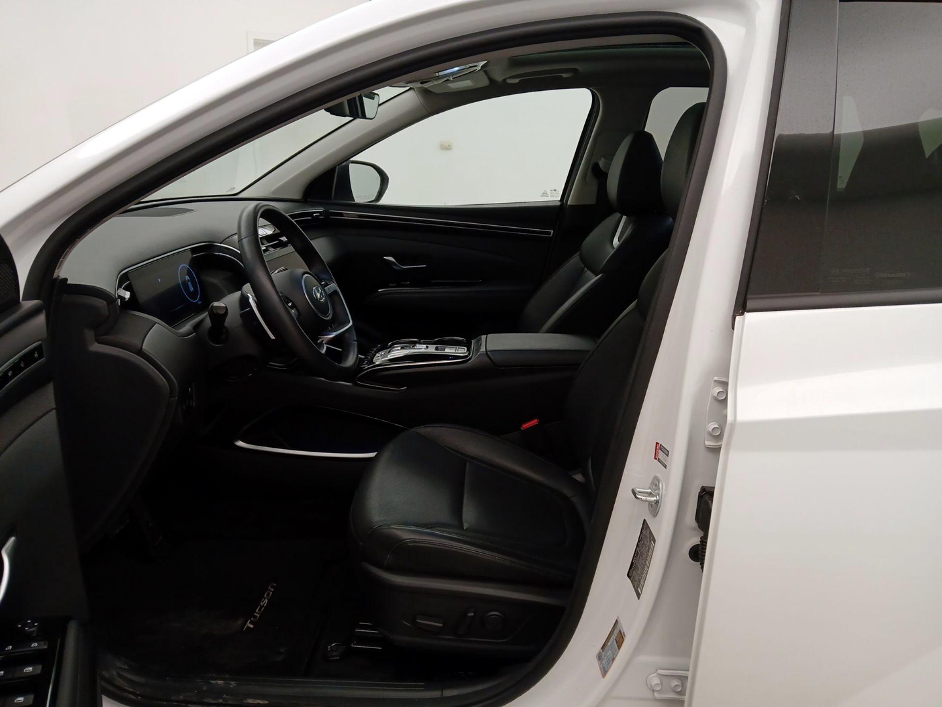 Thumbnail: 2023 Hyundai Tucson - 11