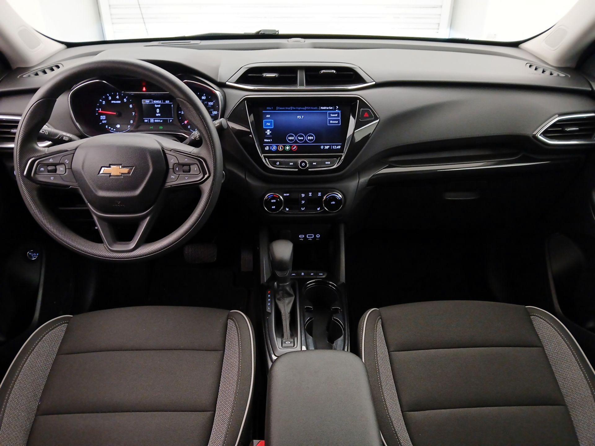 Thumbnail: 2021 Chevrolet TrailBlazer - 9