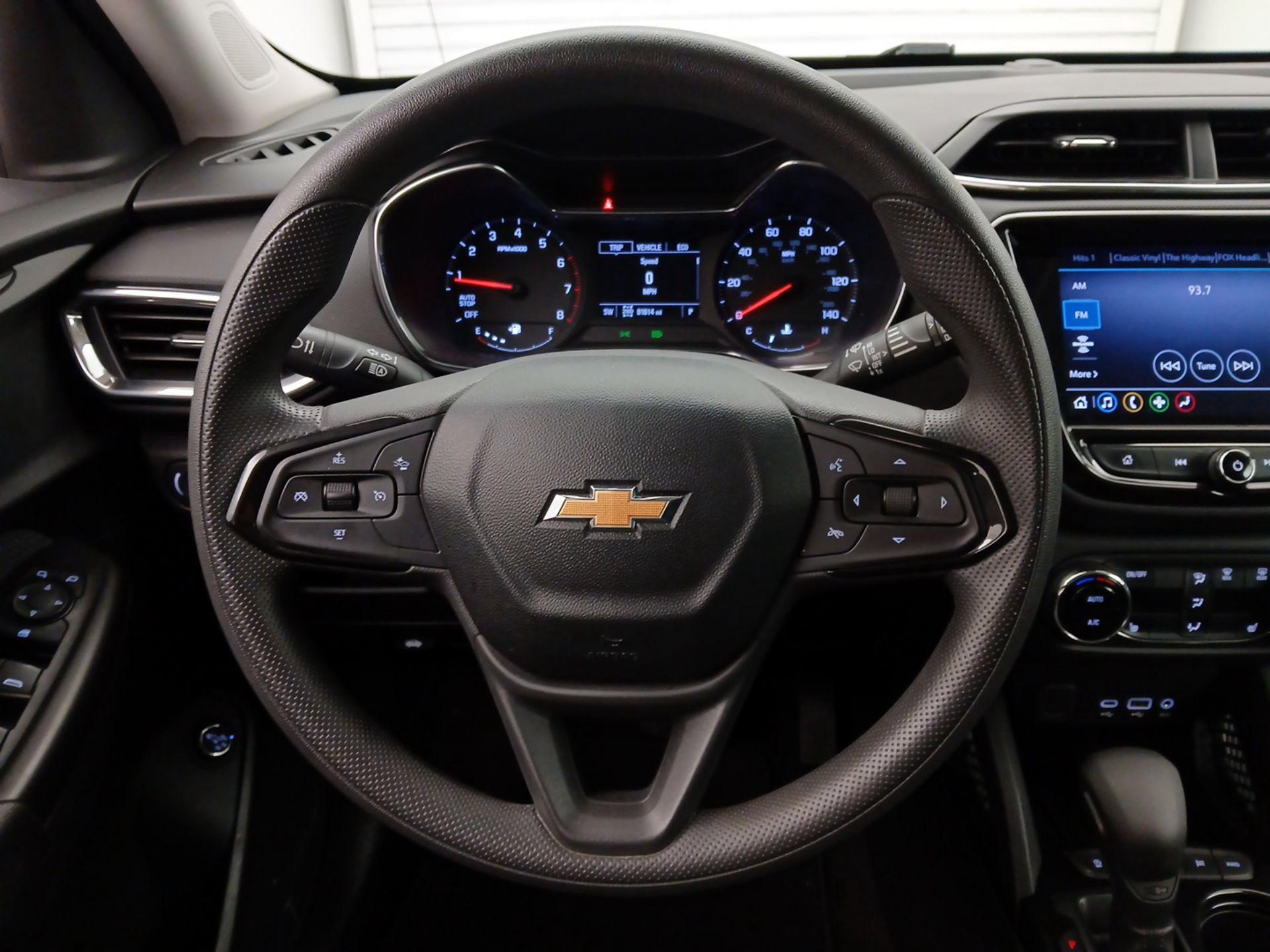 Thumbnail: 2021 Chevrolet TrailBlazer - 10