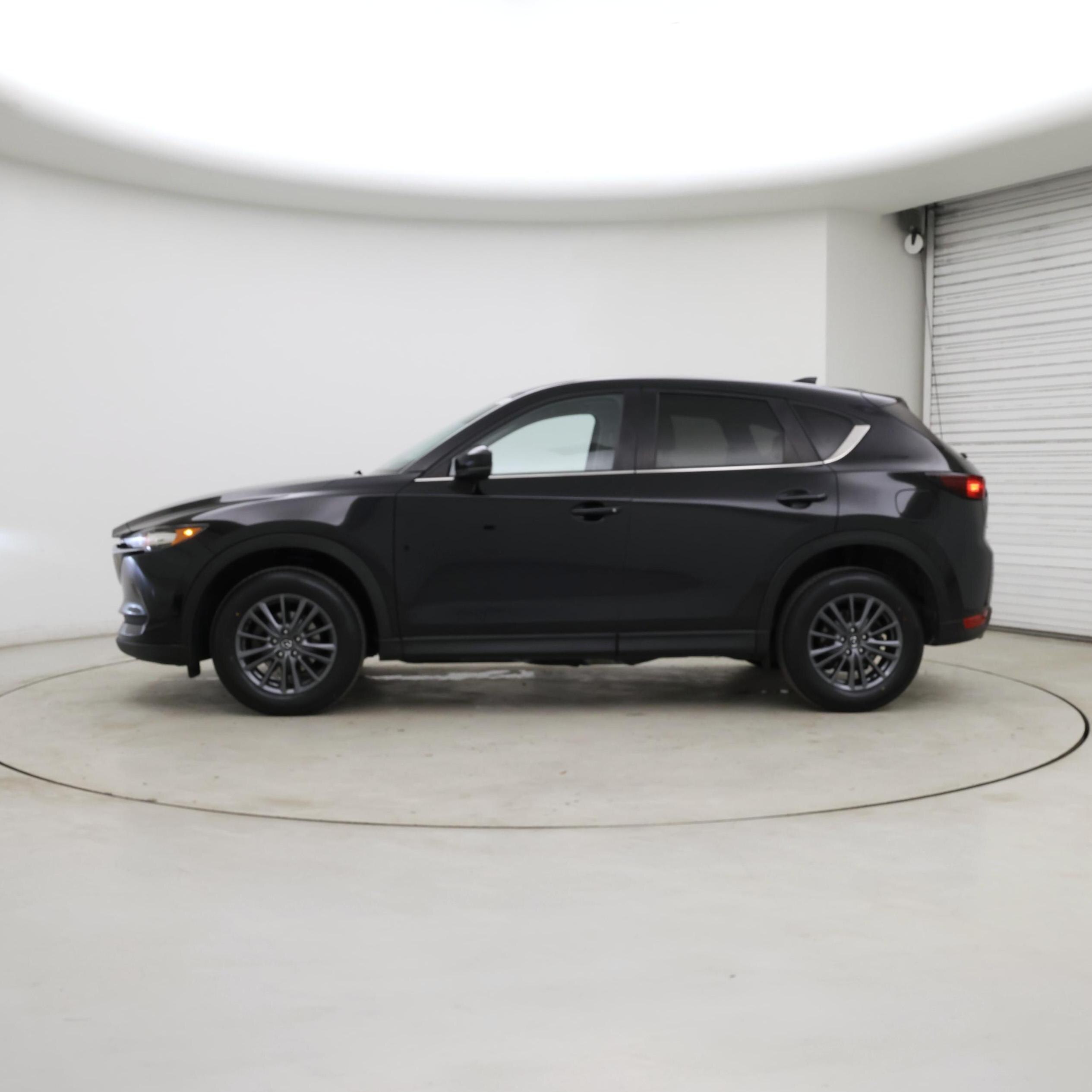 Thumbnail: 2021 Mazda CX-5 - 3