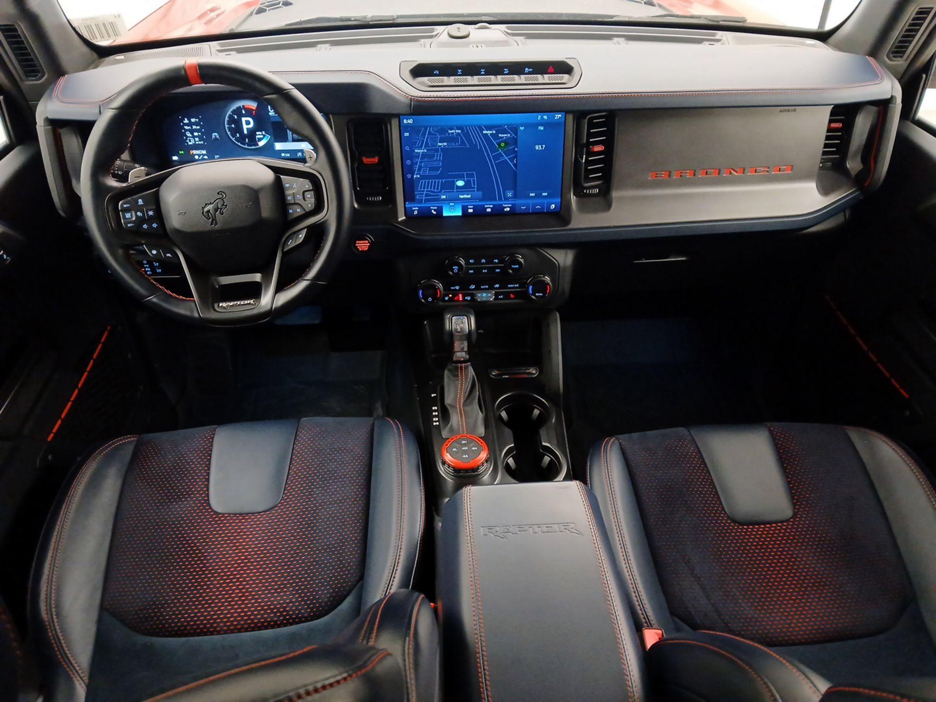 Thumbnail: 2024 Ford Bronco - 9