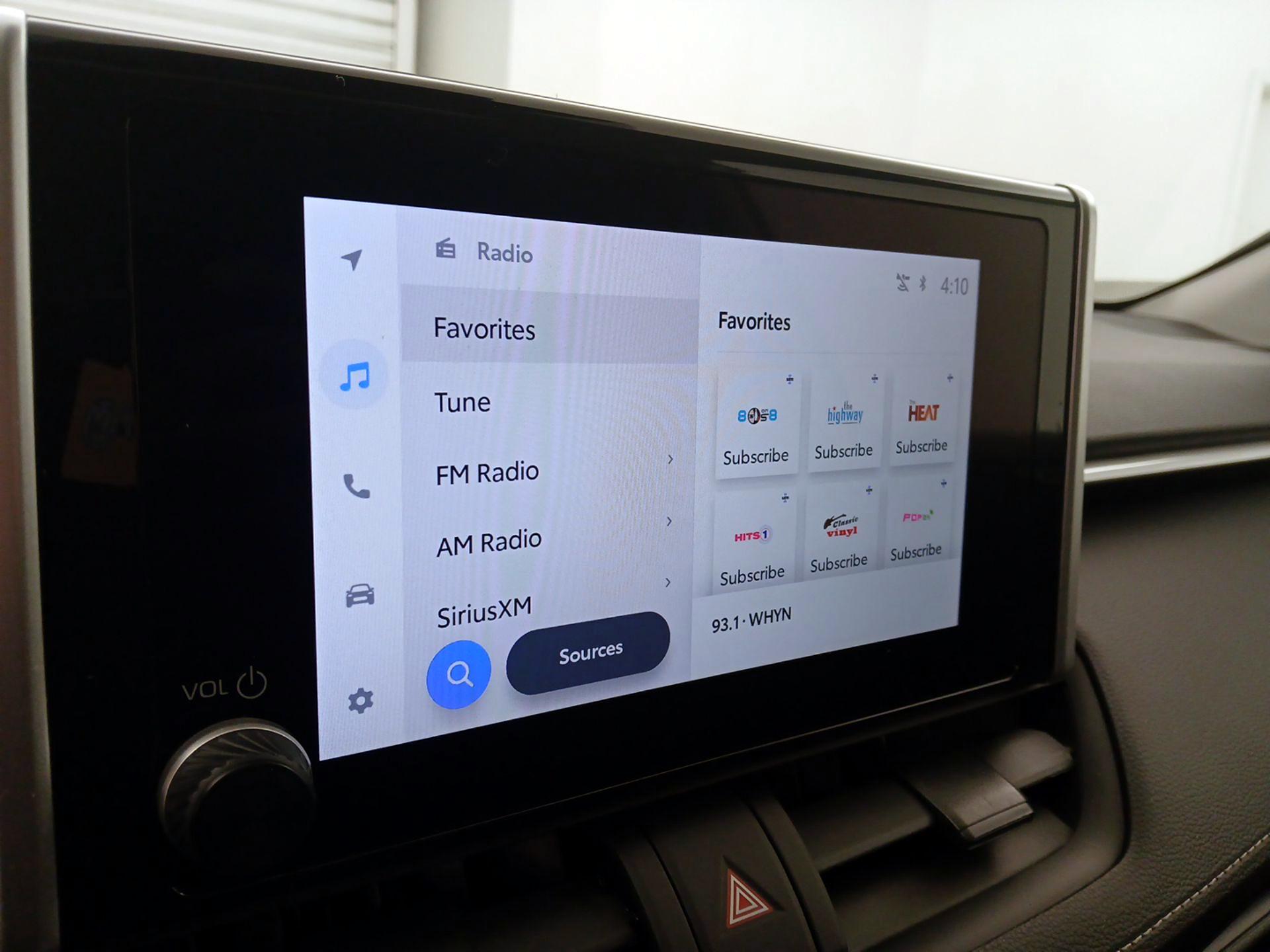 Thumbnail: 2025 Toyota RAV4 - 15