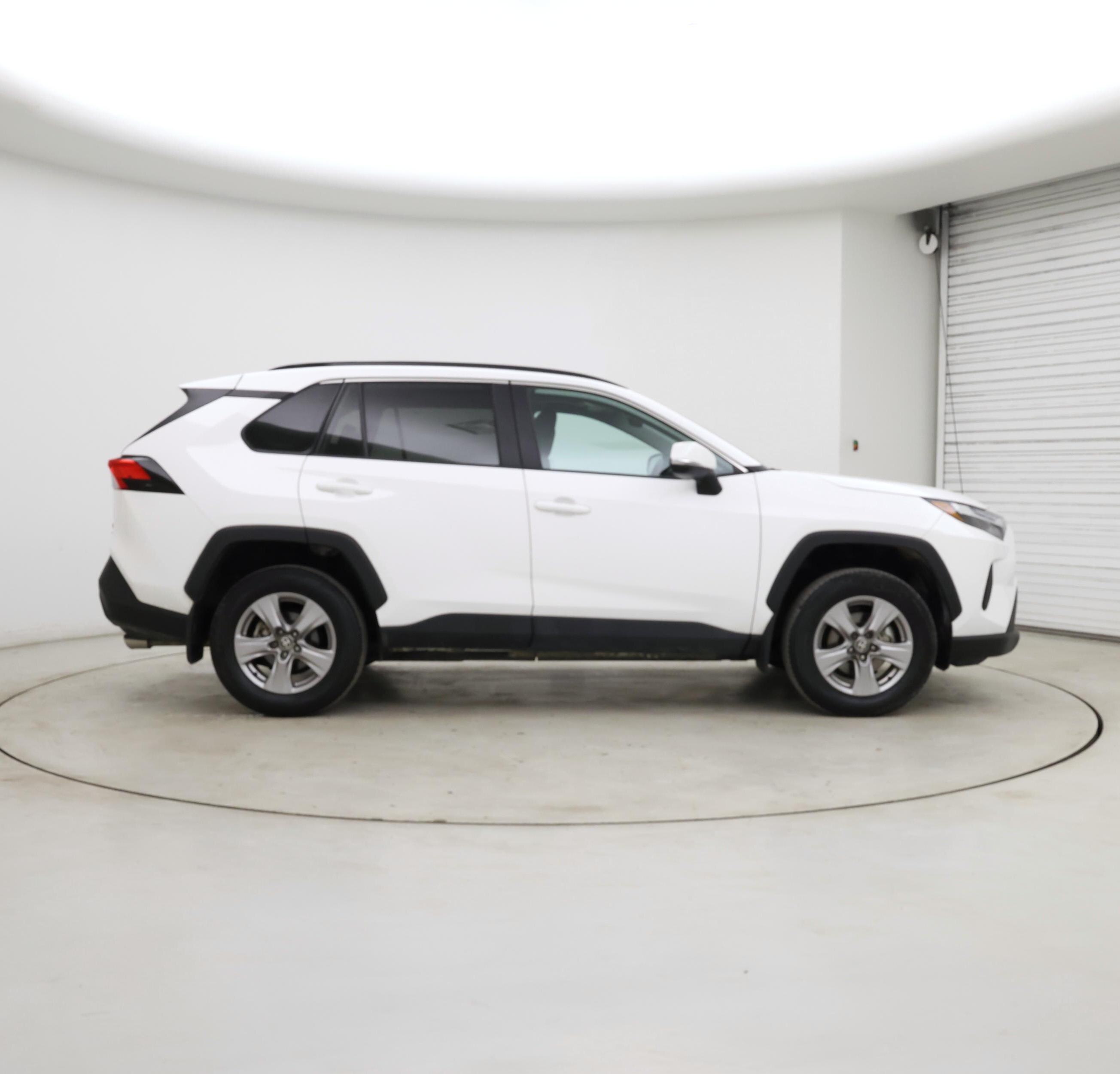 Thumbnail: 2025 Toyota RAV4 - 7