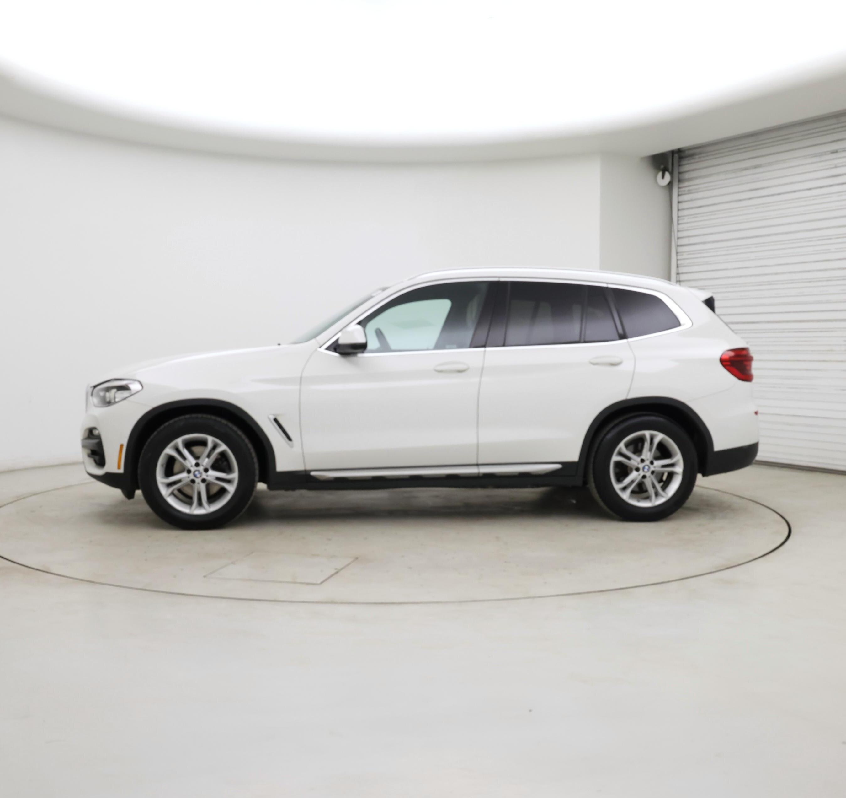 Thumbnail: 2021 BMW X3 - 3