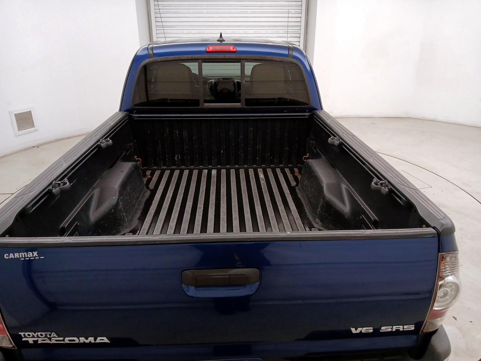 Thumbnail: 2014 Toyota Tacoma - 19