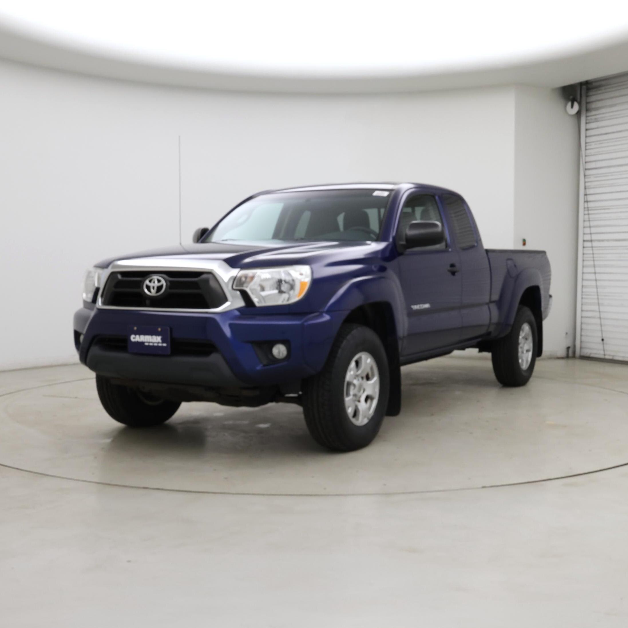 Thumbnail: 2014 Toyota Tacoma - 4
