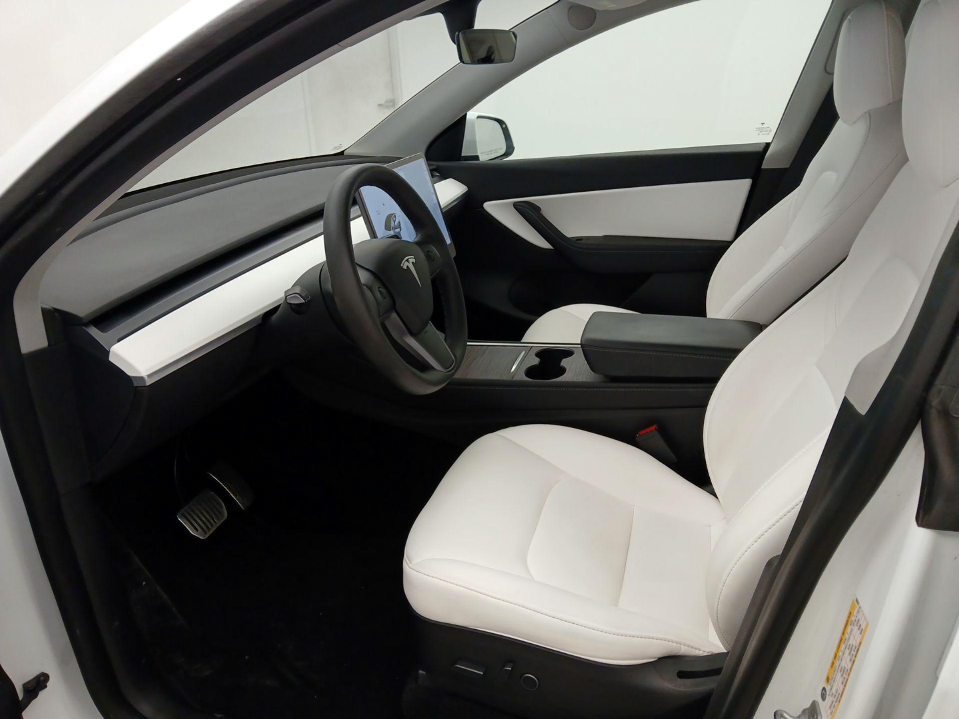 Thumbnail: 2021 Tesla Model Y - 11