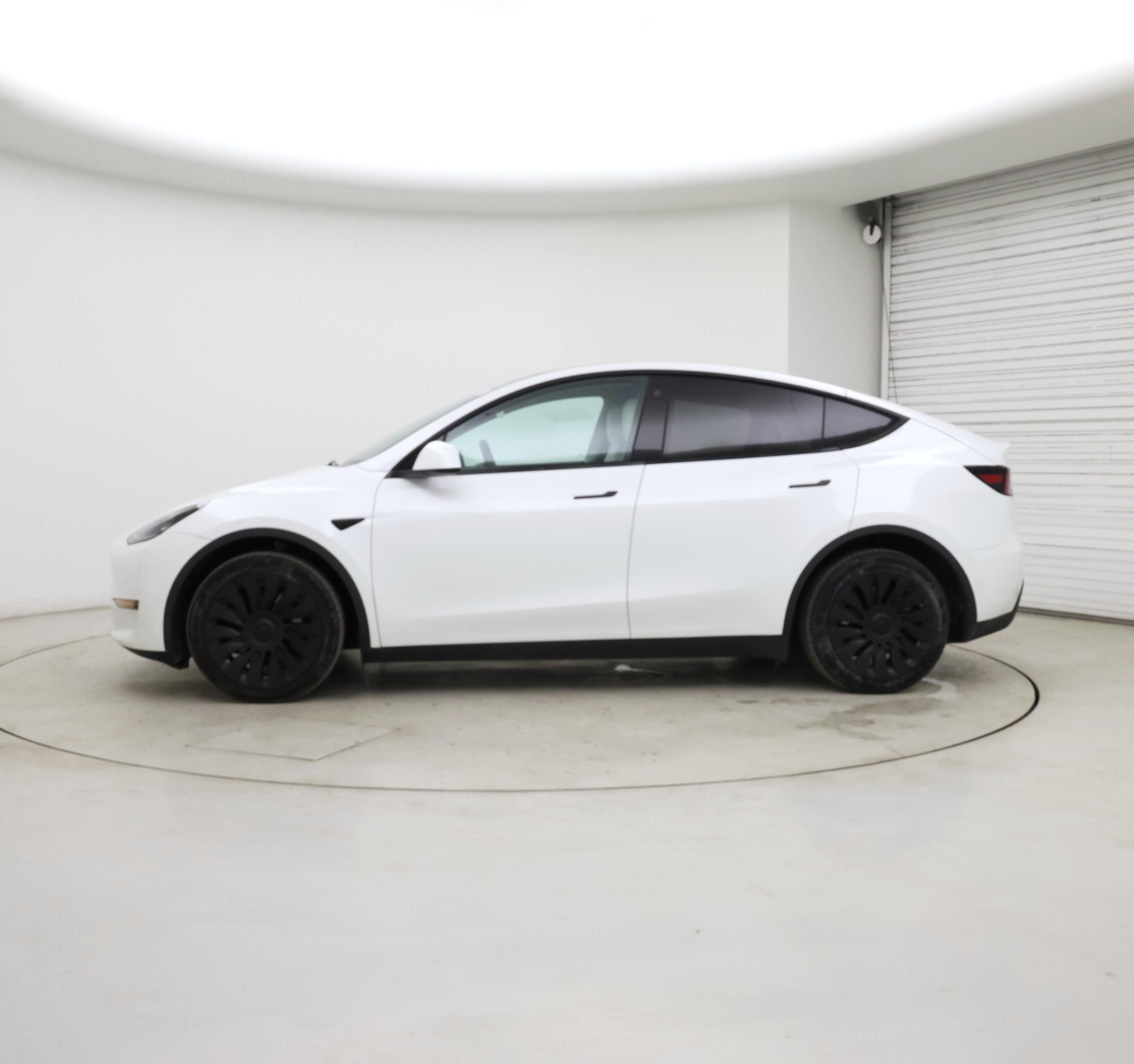 Thumbnail: 2021 Tesla Model Y - 3