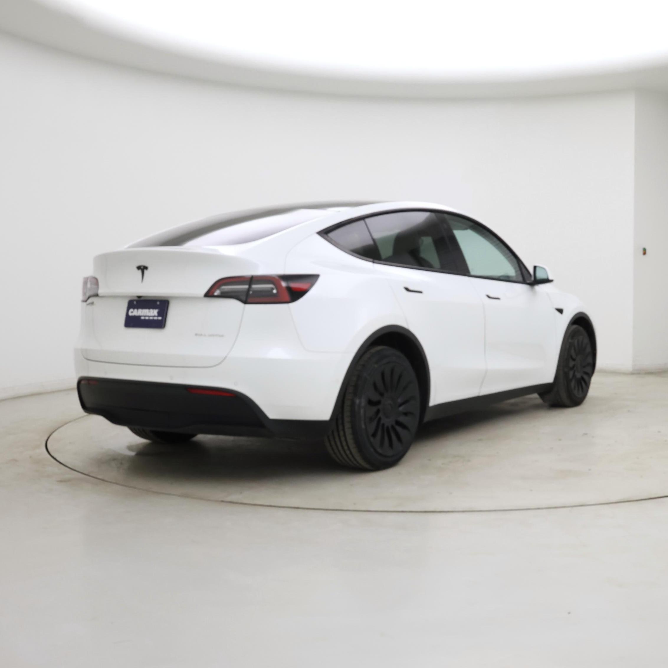 Thumbnail: 2021 Tesla Model Y - 8