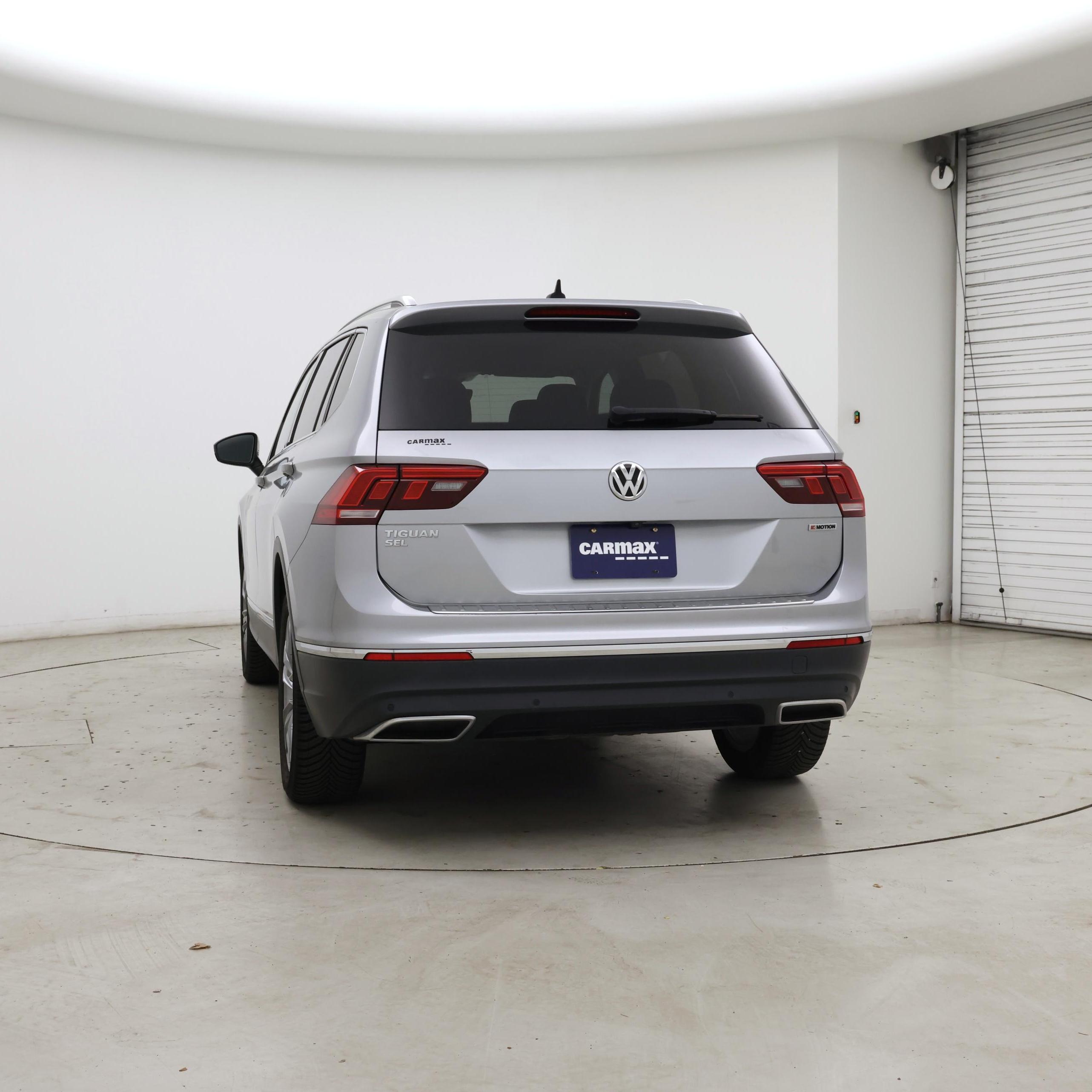 Thumbnail: 2020 Volkswagen Tiguan - 6