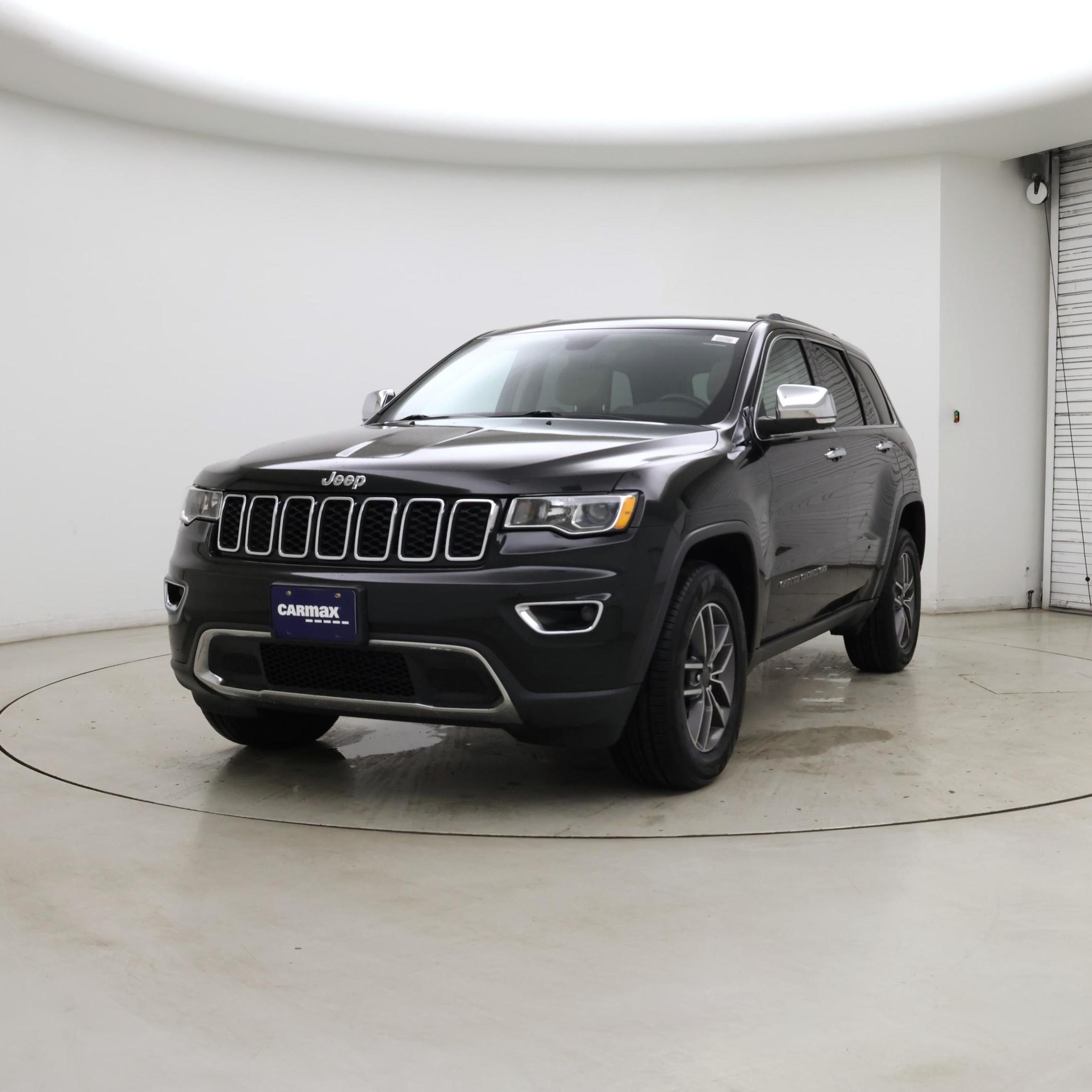 Thumbnail: 2020 Jeep Grand Cherokee - 4