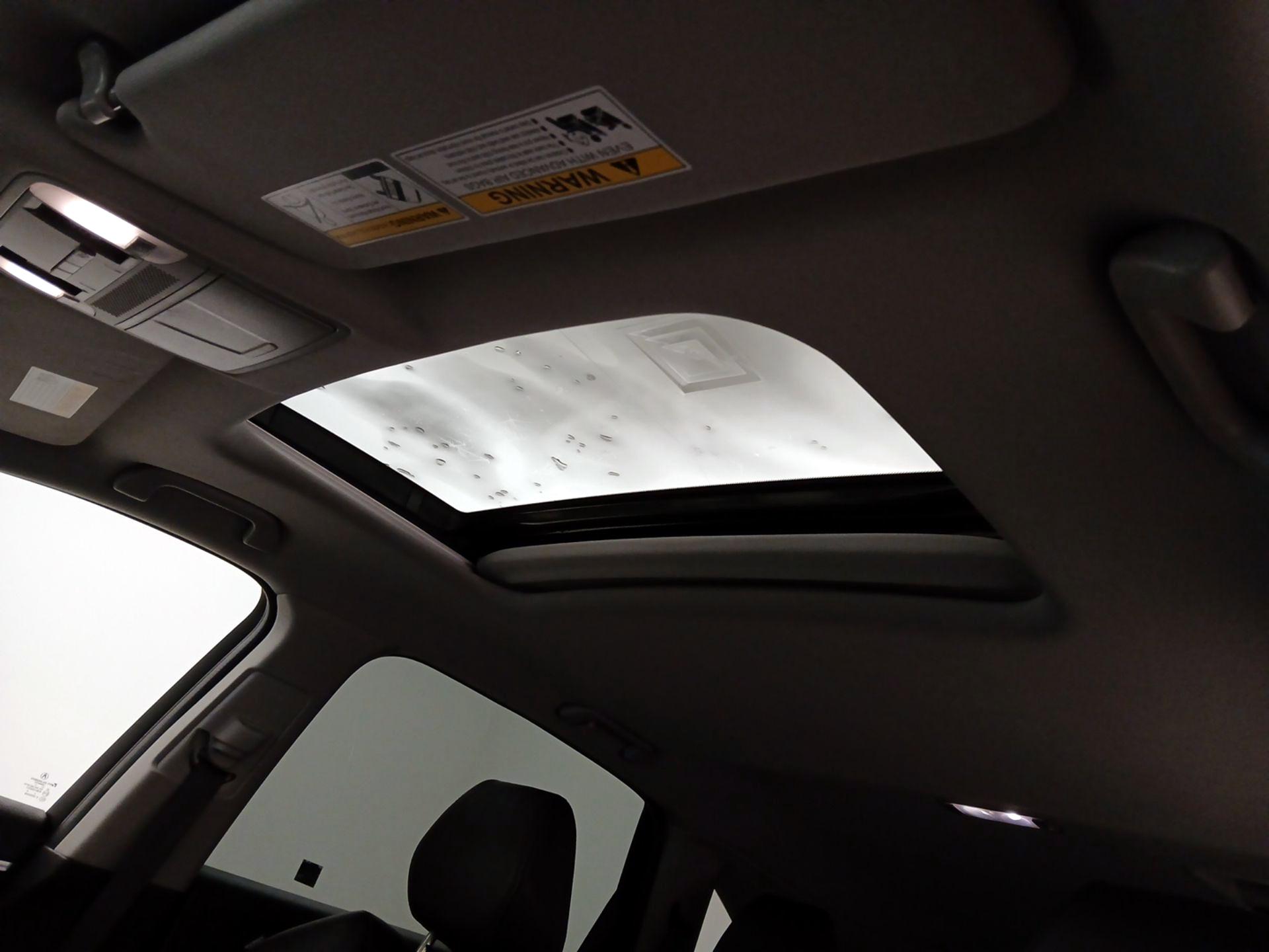 Thumbnail: 2020 Acura MDX - 19