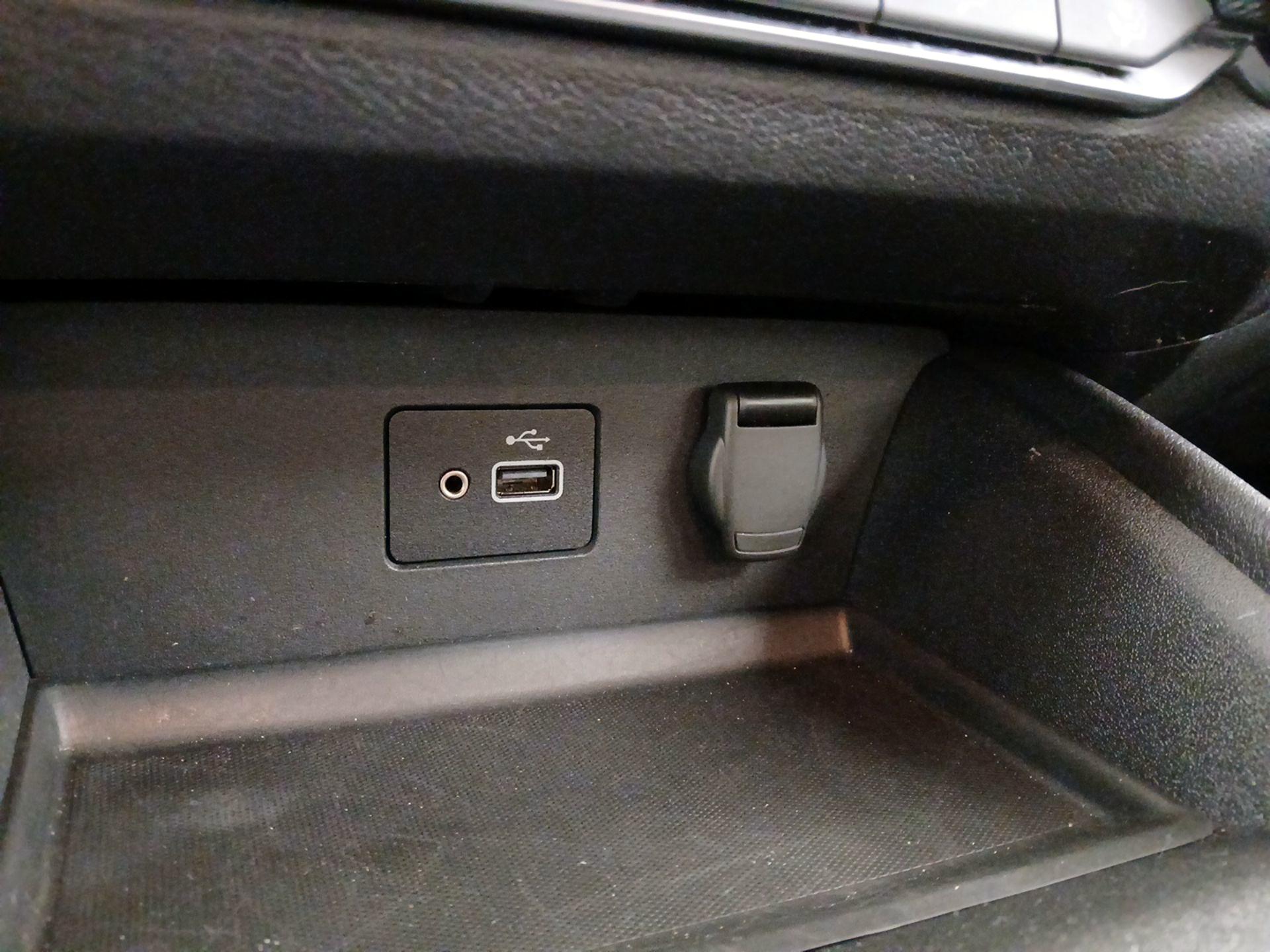 Thumbnail: 2023 Nissan Altima - 18