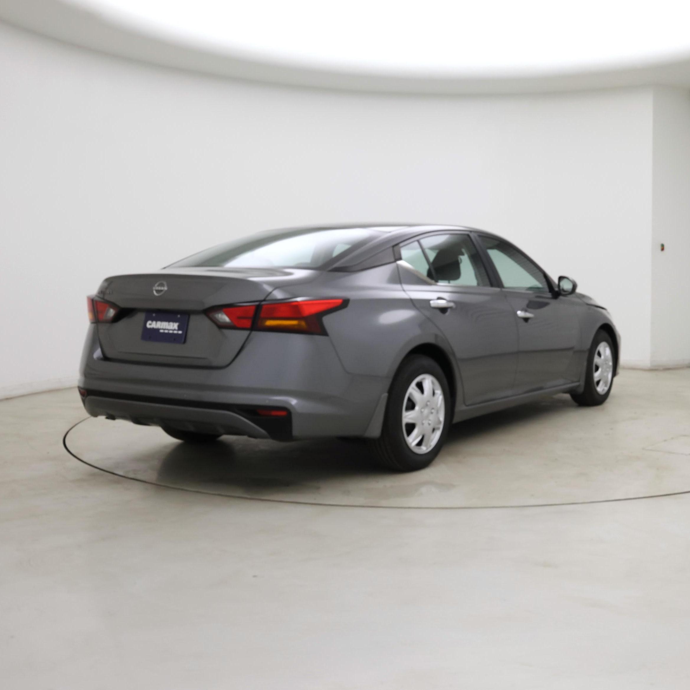 Thumbnail: 2023 Nissan Altima - 8