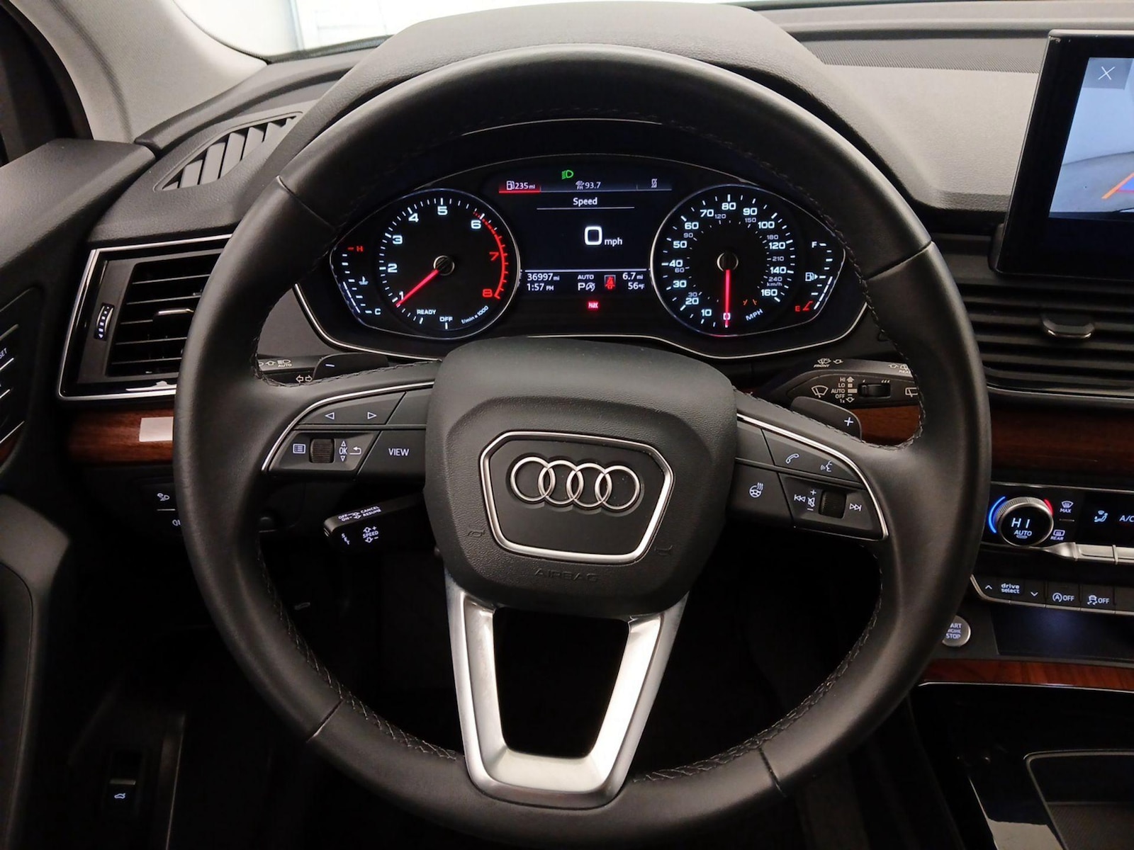 2022 Audi Q5 Premium - Photo 11