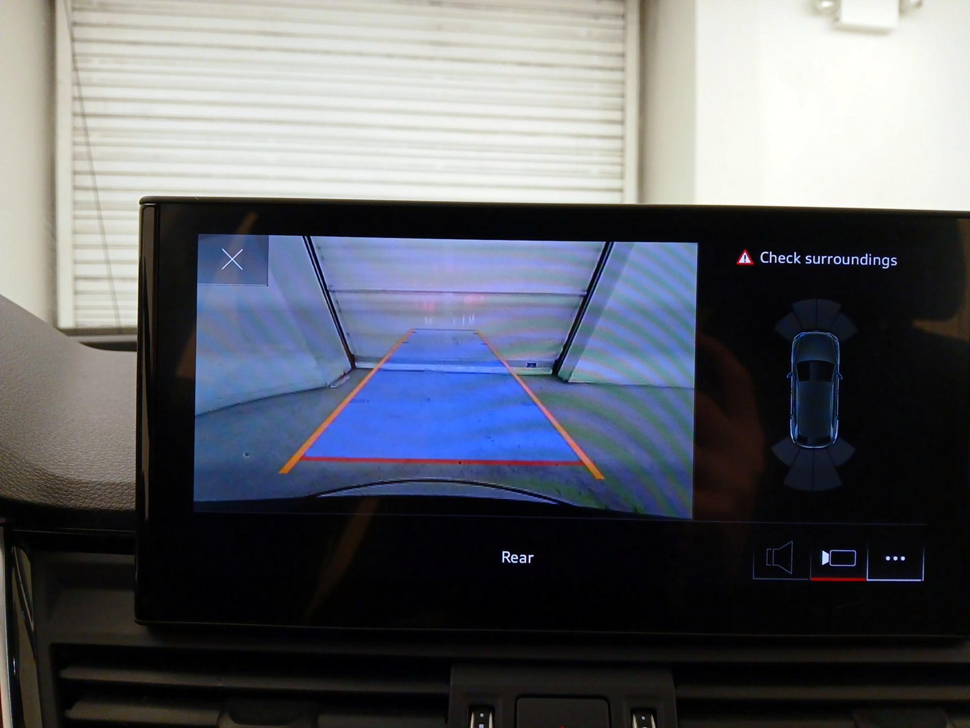 Thumbnail: 2022 Audi Q5 - 14